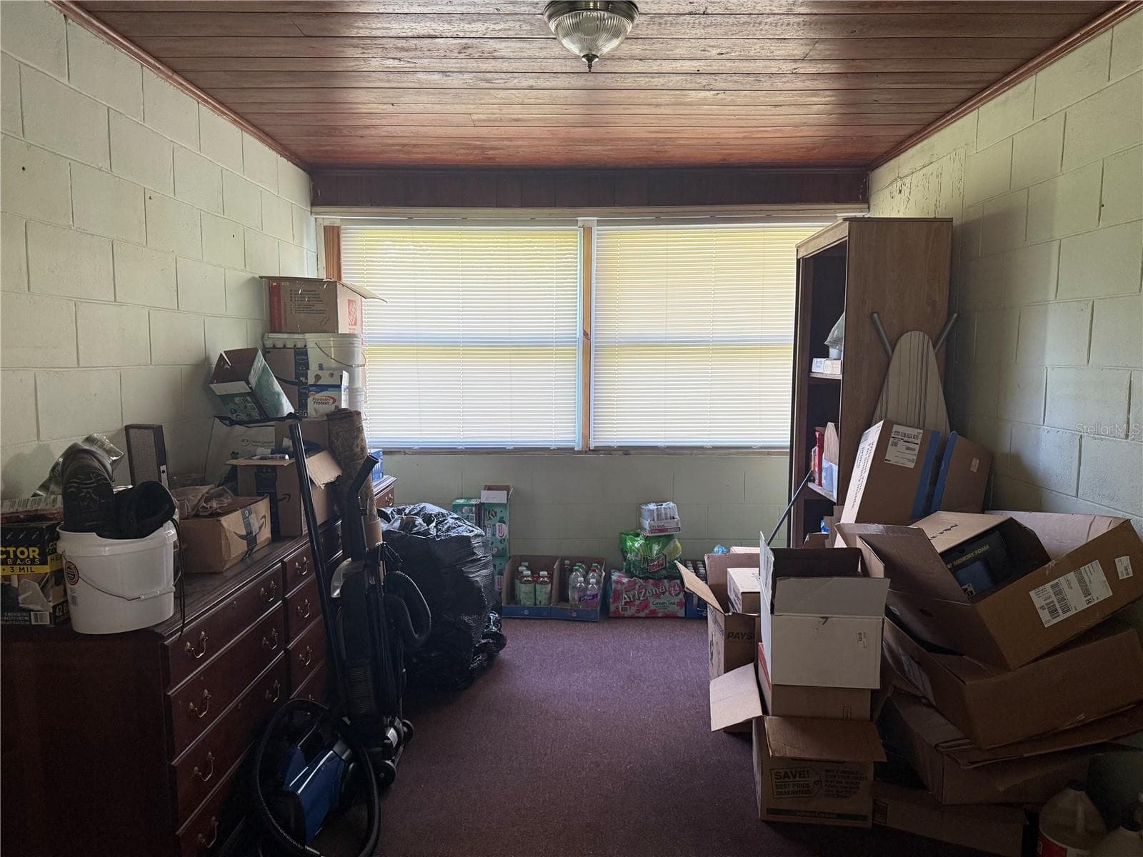 breezeway - 380 MOALE RD, BROOKSVILLE