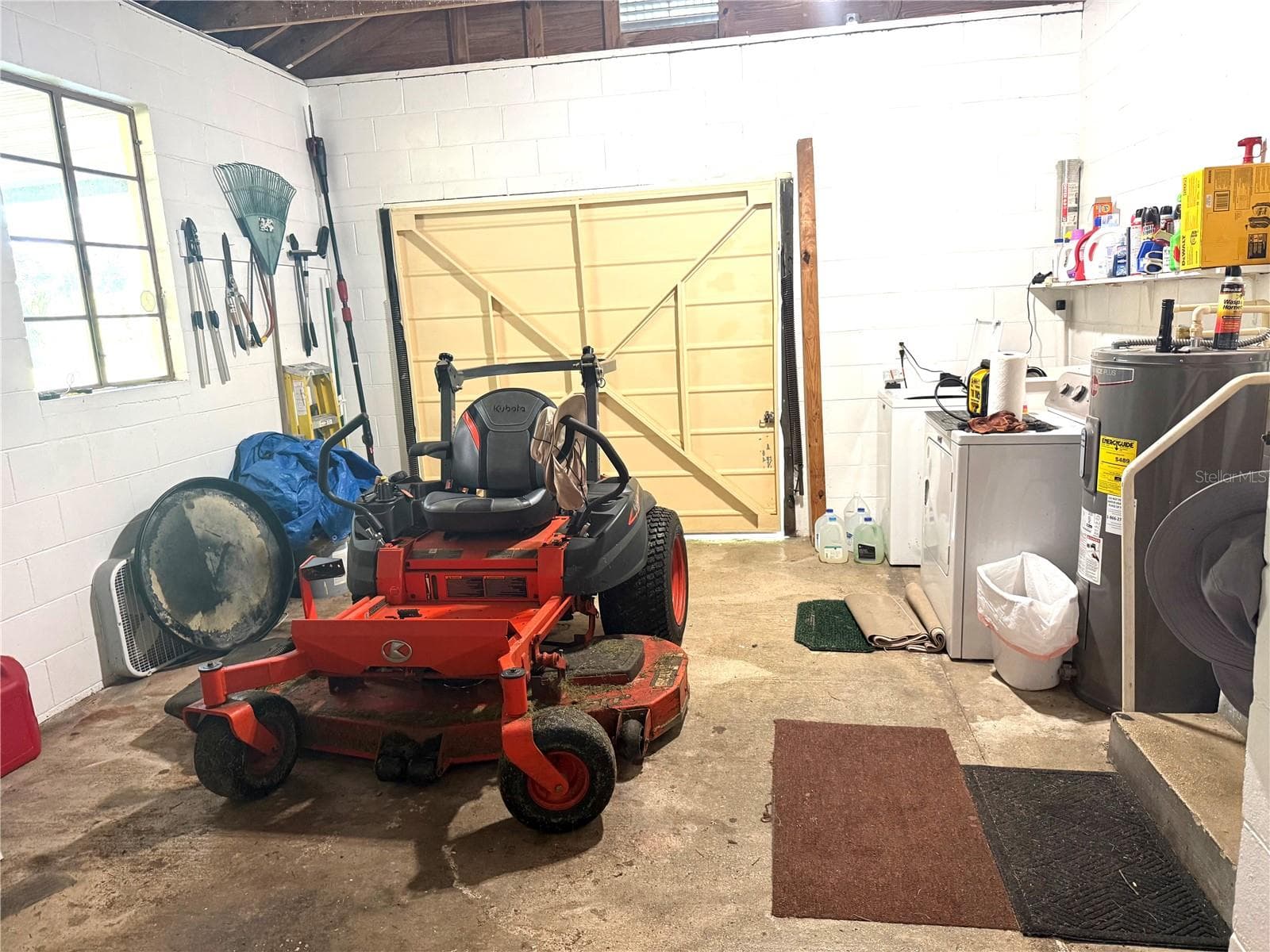 1 car garage - 380 MOALE RD, BROOKSVILLE