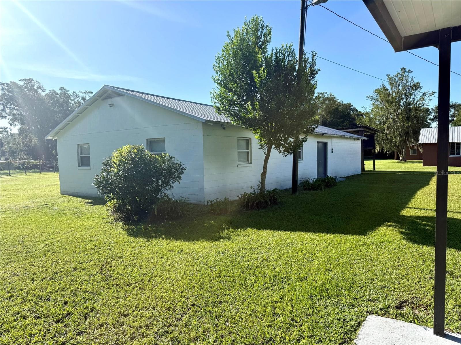 workshop / warehouse - 380 MOALE RD, BROOKSVILLE