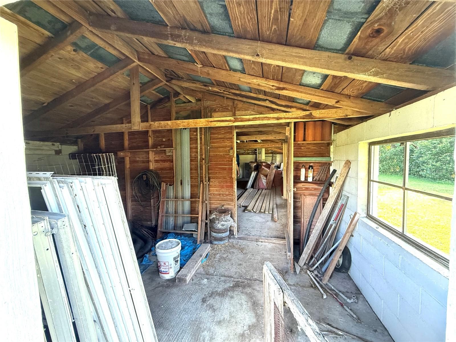 Single Family Residence at 380 MOALE RD, BROOKSVILLE, photo 38 of 73