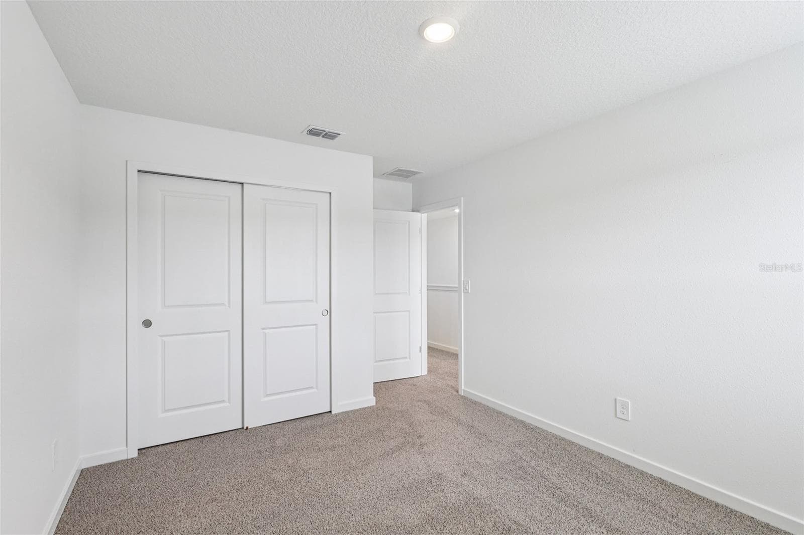 Single Family Residence at 89 WANDERING CREEK WAY, PALM COAST, photo 14 of 18