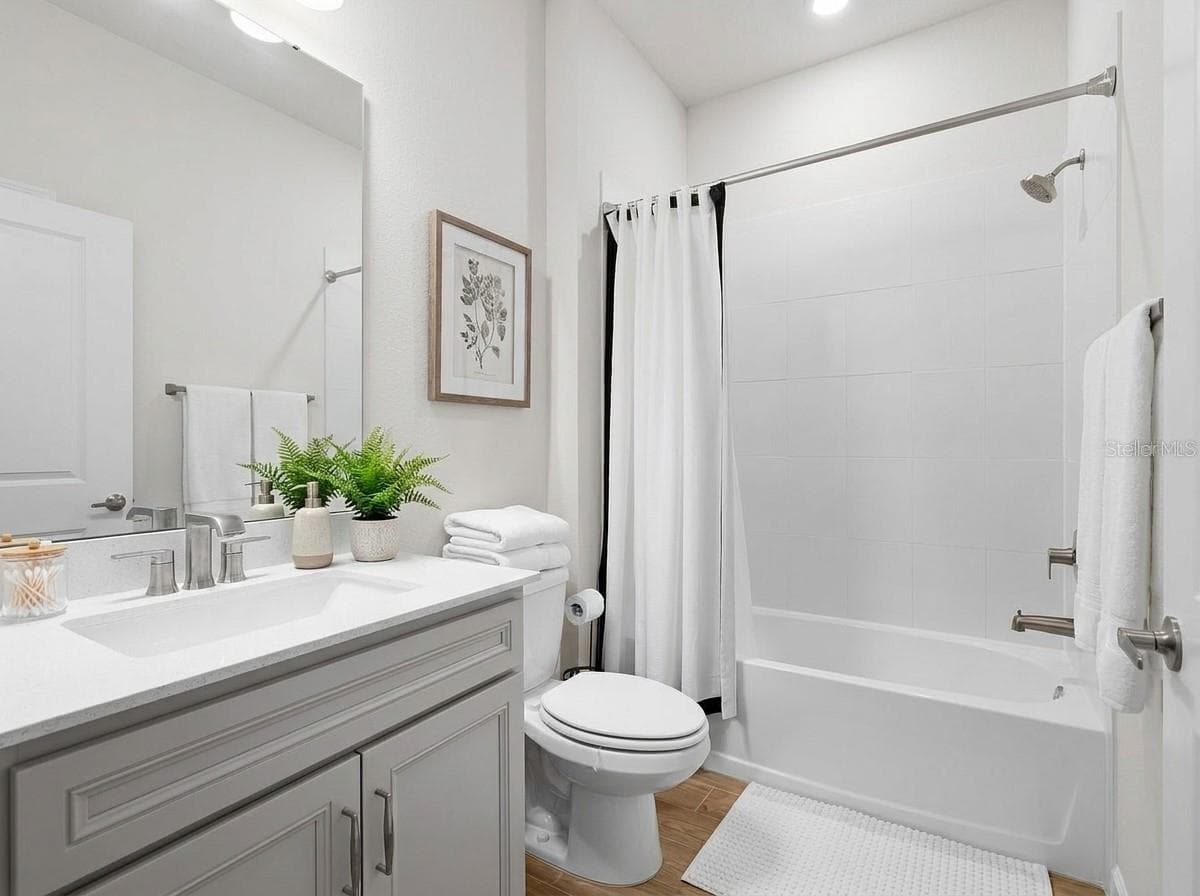 Single Family Residence at 13360 SUNNY RETREAT LN, WINTER GARDEN, photo 15 of 74