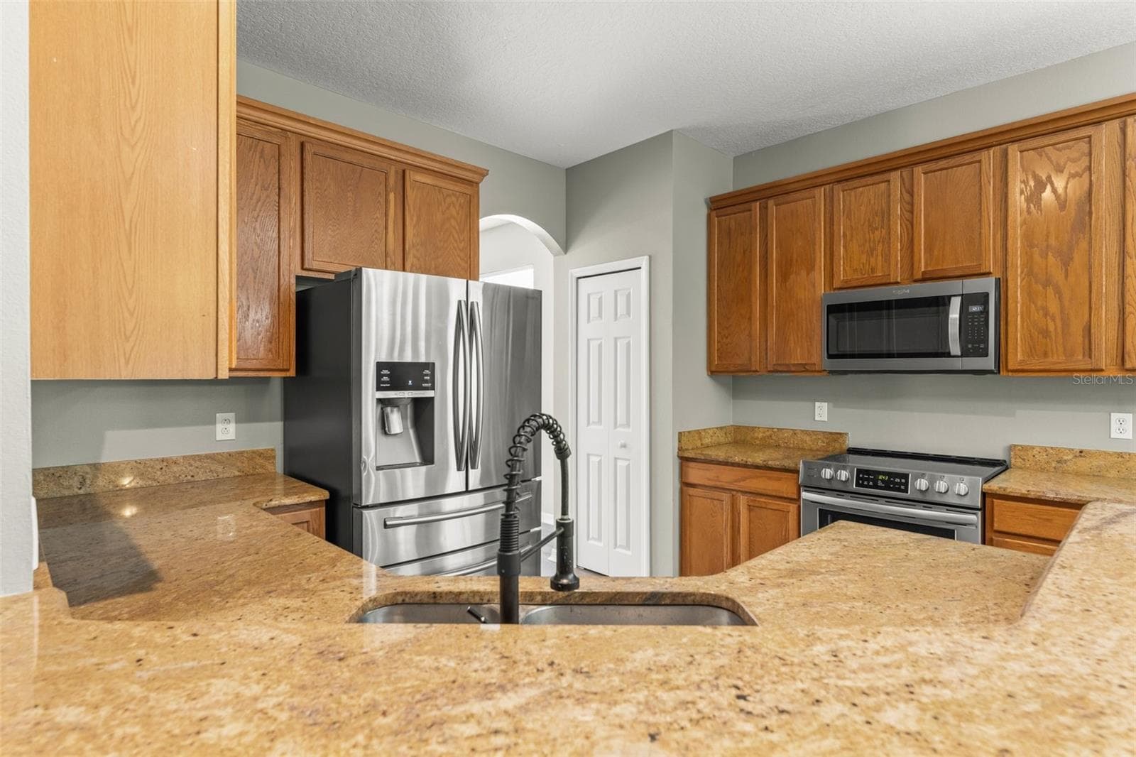 Kitchen - 14127 SOUTHERN RED MAPLE DR, ORLANDO