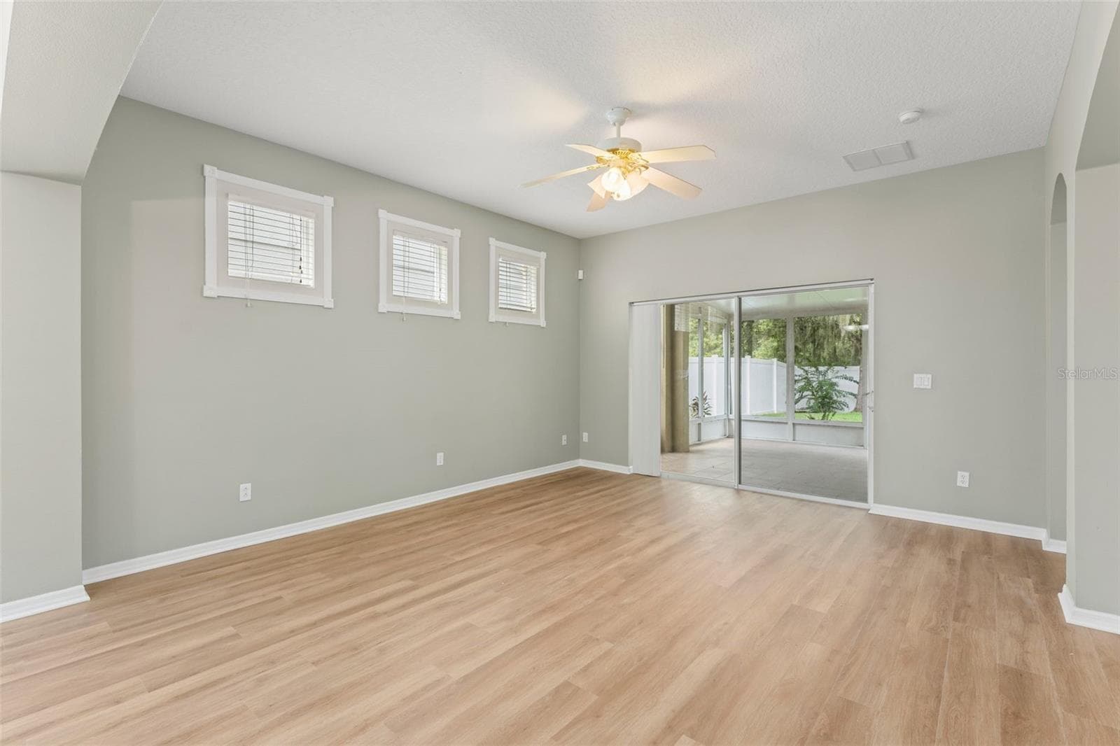 Family Room - 14127 SOUTHERN RED MAPLE DR, ORLANDO