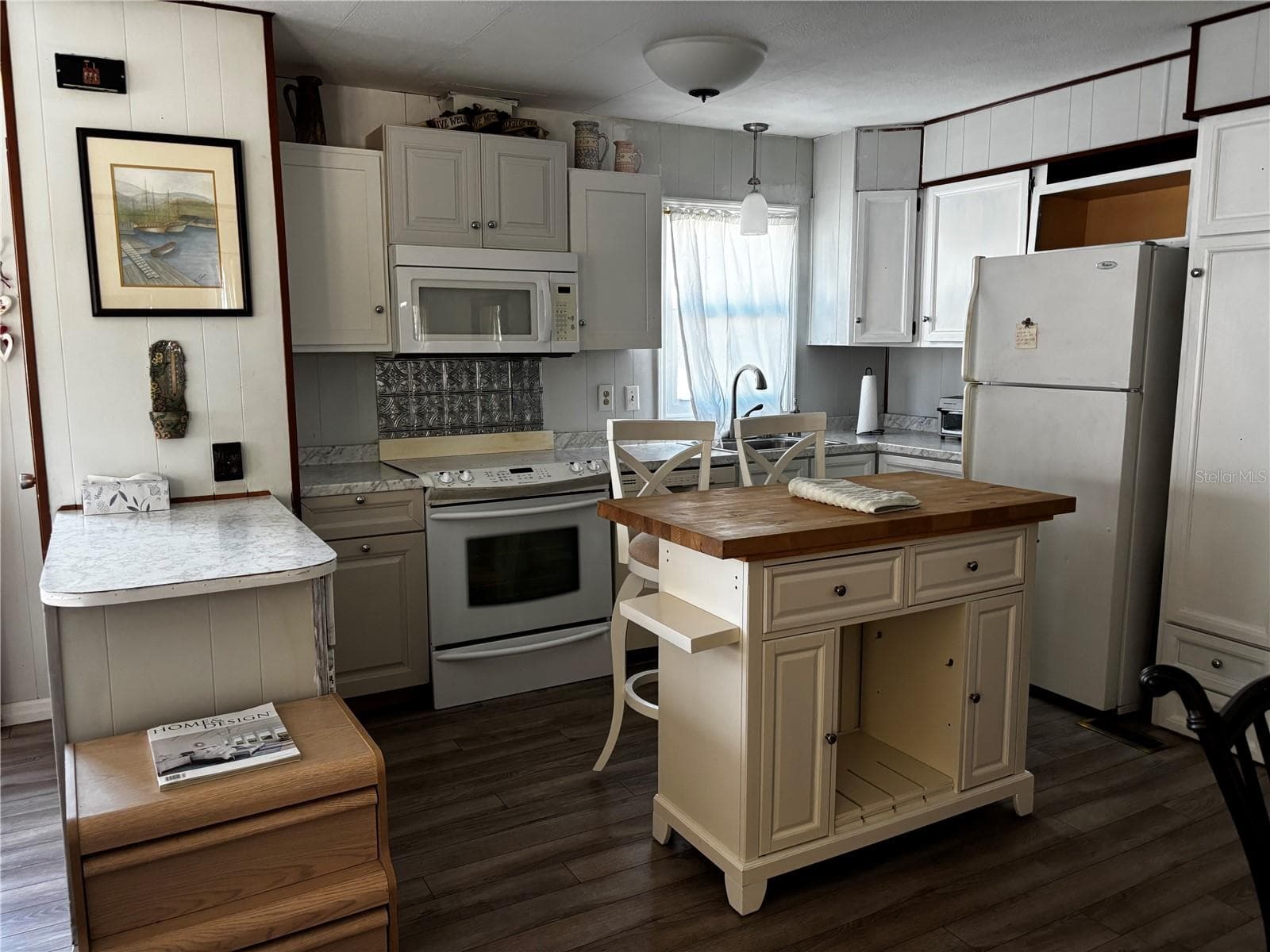 Manufactured Home at 116 ROMA RD, VENICE, photo 4 of 22