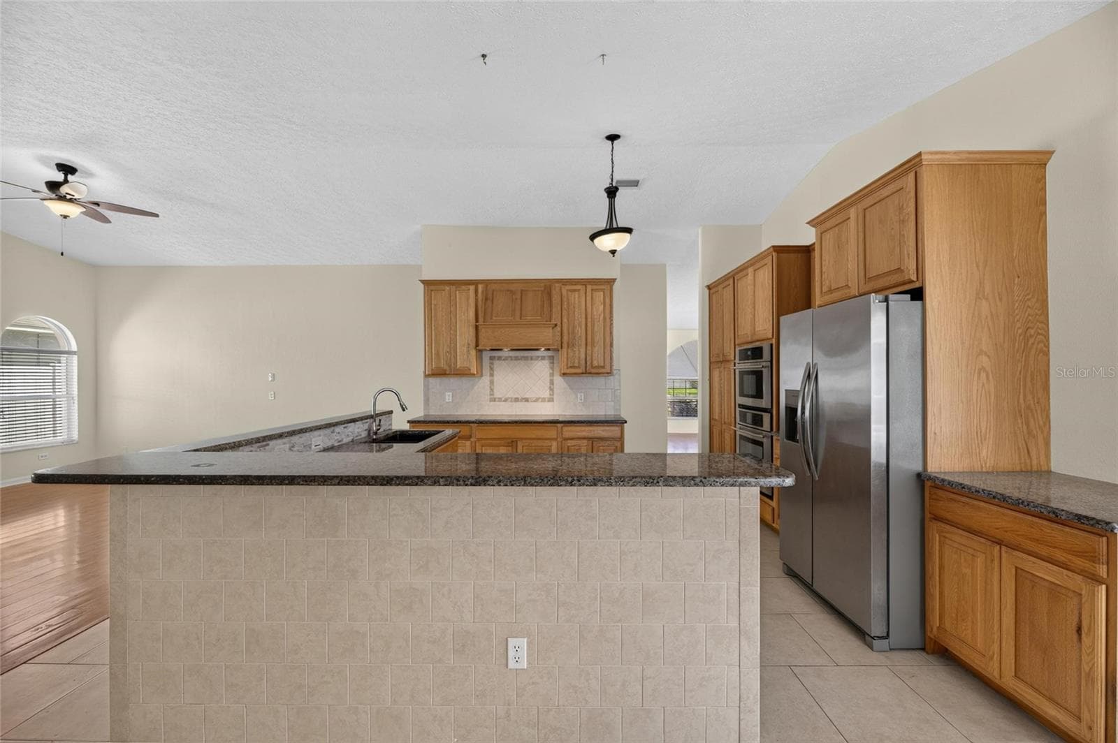 Single Family Residence at 4404 KENDAL CT, VALRICO, photo 9 of 91