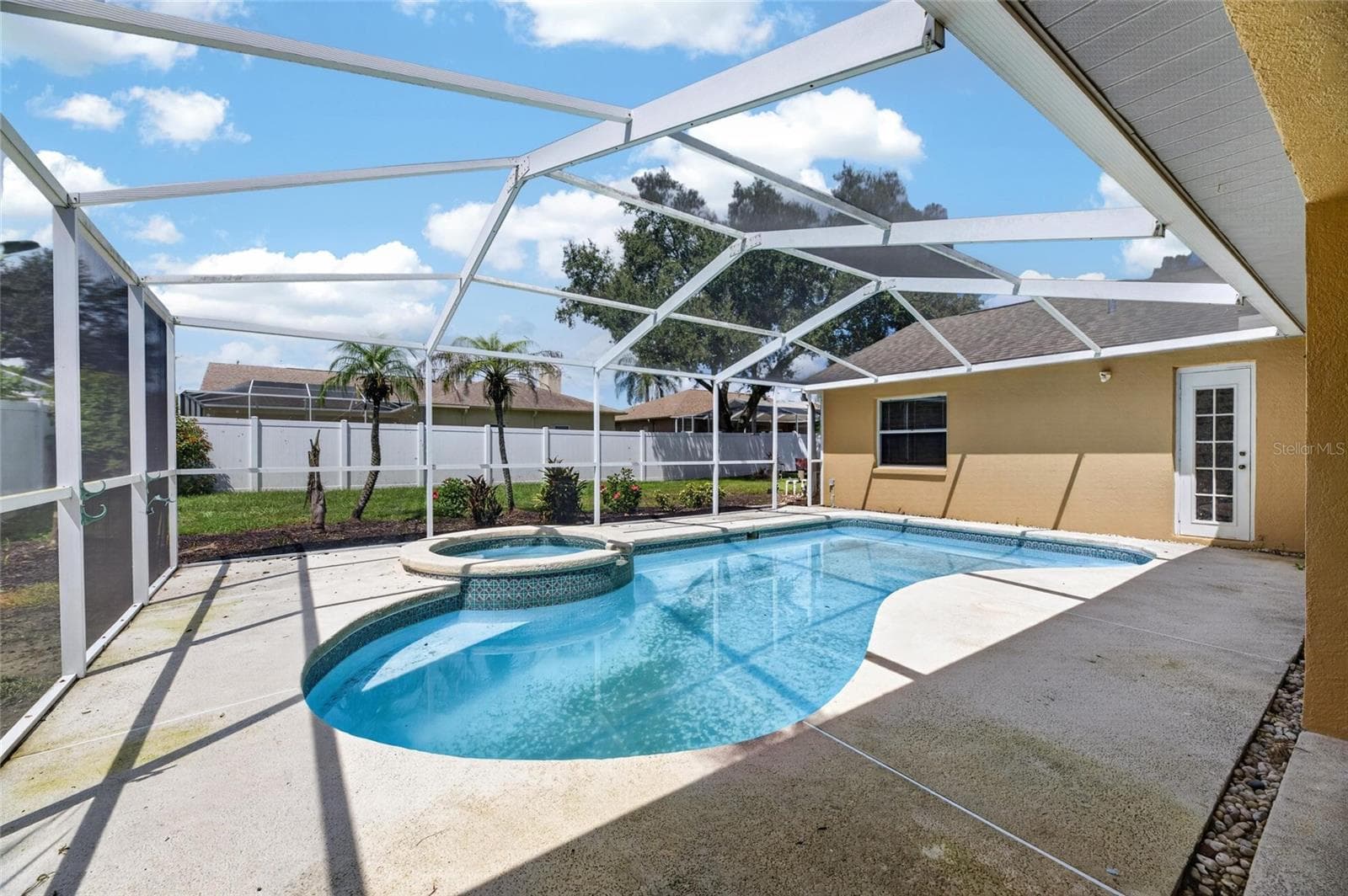 Single Family Residence at 4404 KENDAL CT, VALRICO, photo 58 of 91