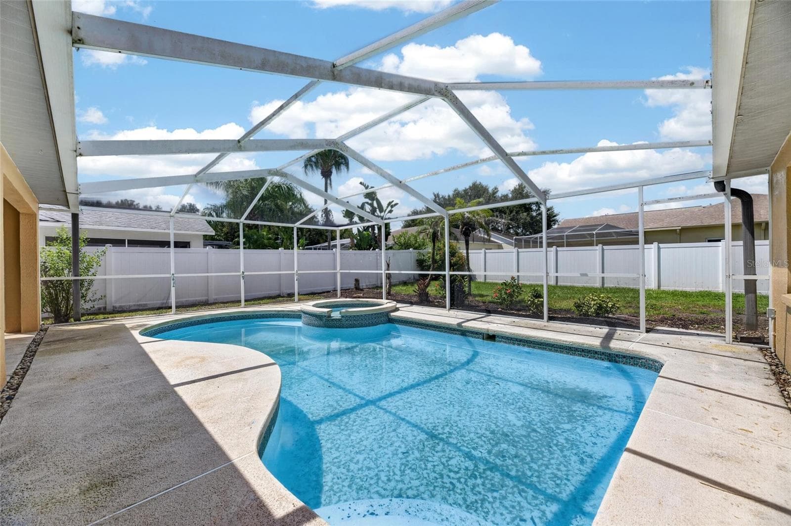 Single Family Residence at 4404 KENDAL CT, VALRICO, photo 61 of 91