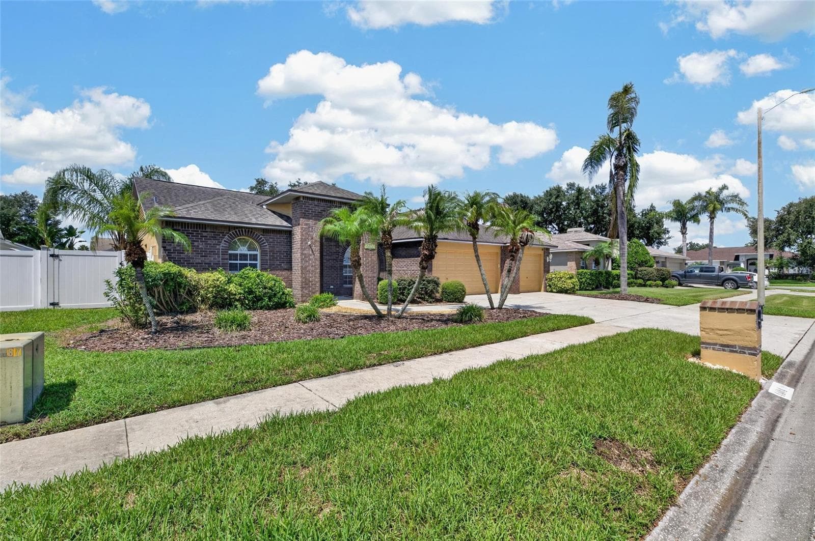 Single Family Residence at 4404 KENDAL CT, VALRICO, photo 72 of 91