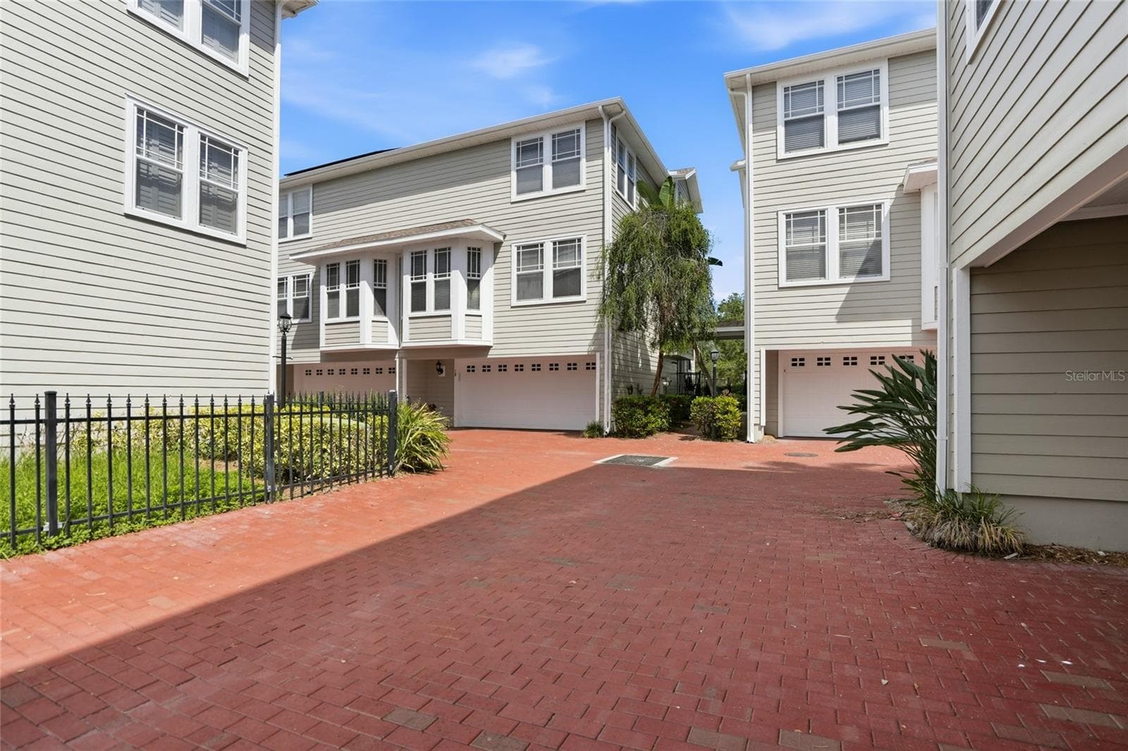 Townhouse at 3315 W DE LEON ST #18, TAMPA, photo 3 of 49