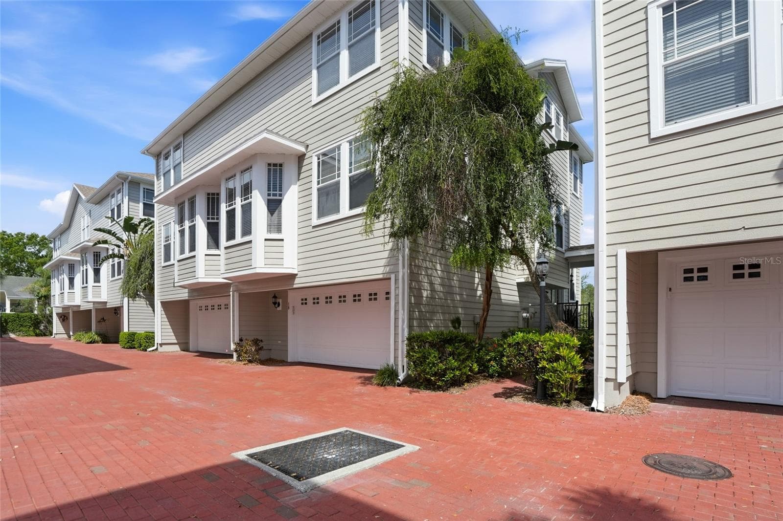 Townhouse at 3315 W DE LEON ST #18, TAMPA, photo 4 of 49