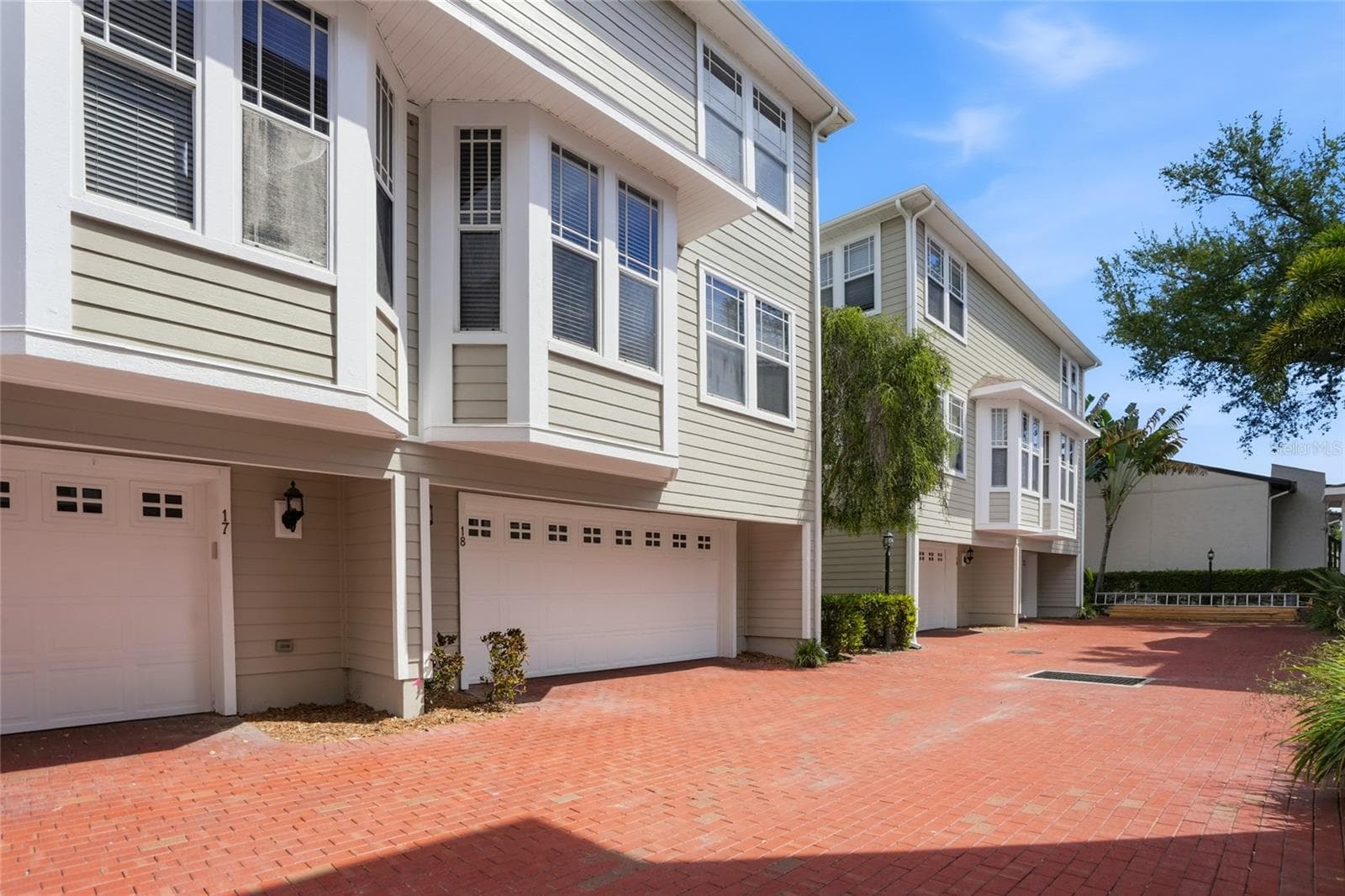 Townhouse at 3315 W DE LEON ST #18, TAMPA, photo 5 of 49
