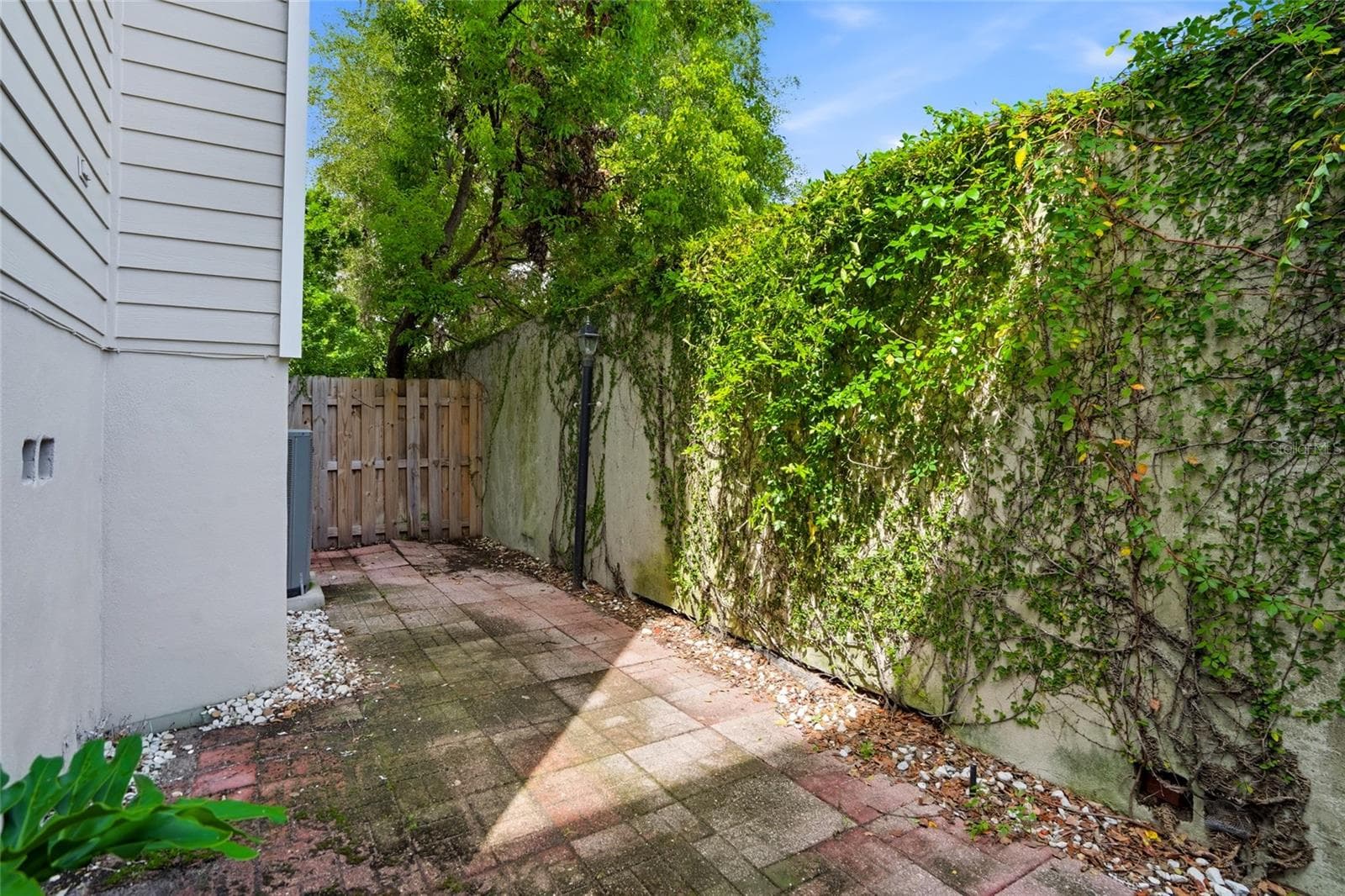 Townhouse at 3315 W DE LEON ST #18, TAMPA, photo 31 of 49