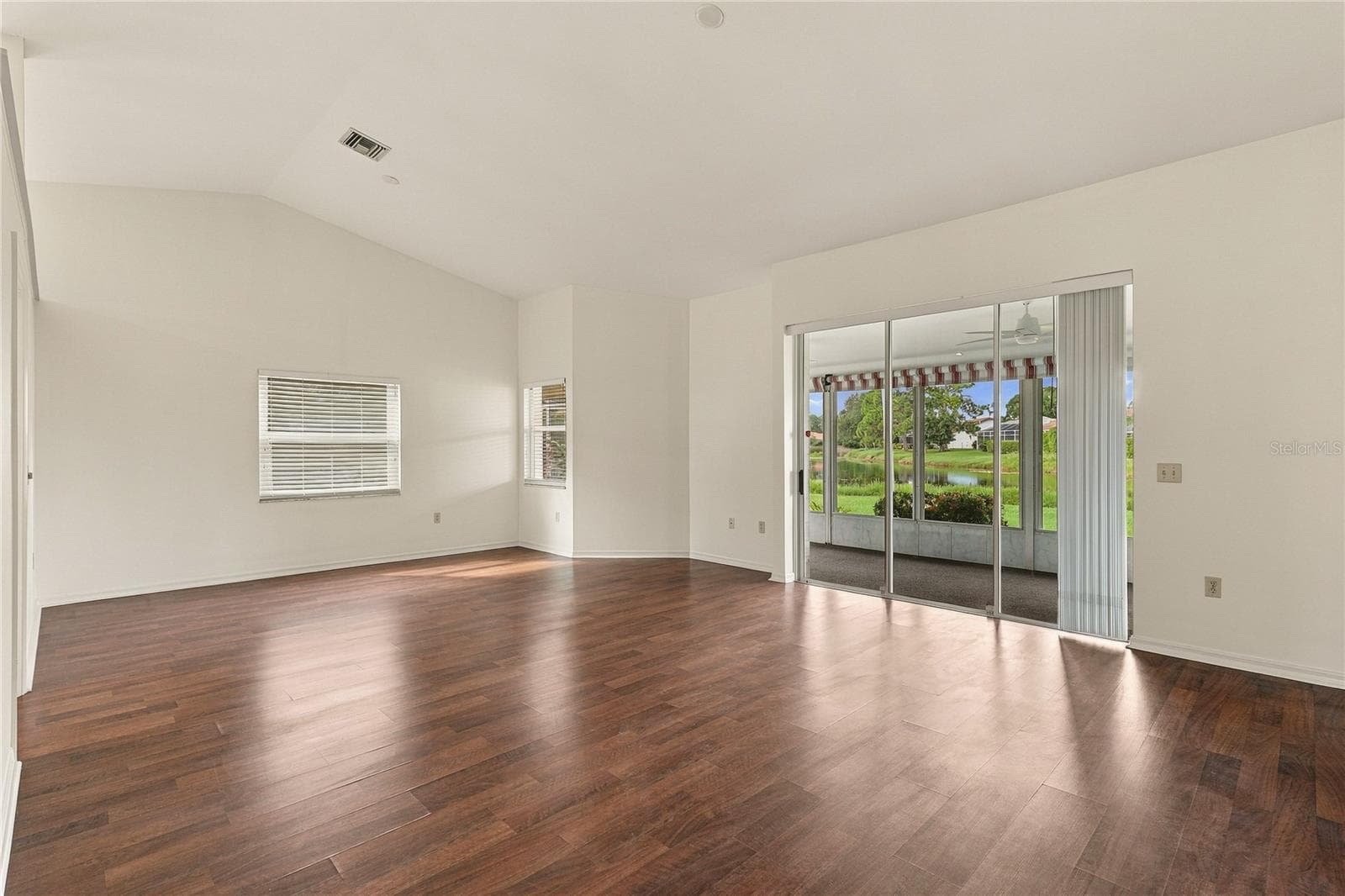 Single Family Residence at 5816 BEAURIVAGE AVE, SARASOTA, photo 5 of 37