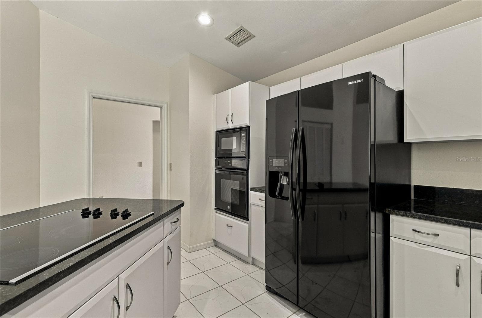 Single Family Residence at 5816 BEAURIVAGE AVE, SARASOTA, photo 15 of 37