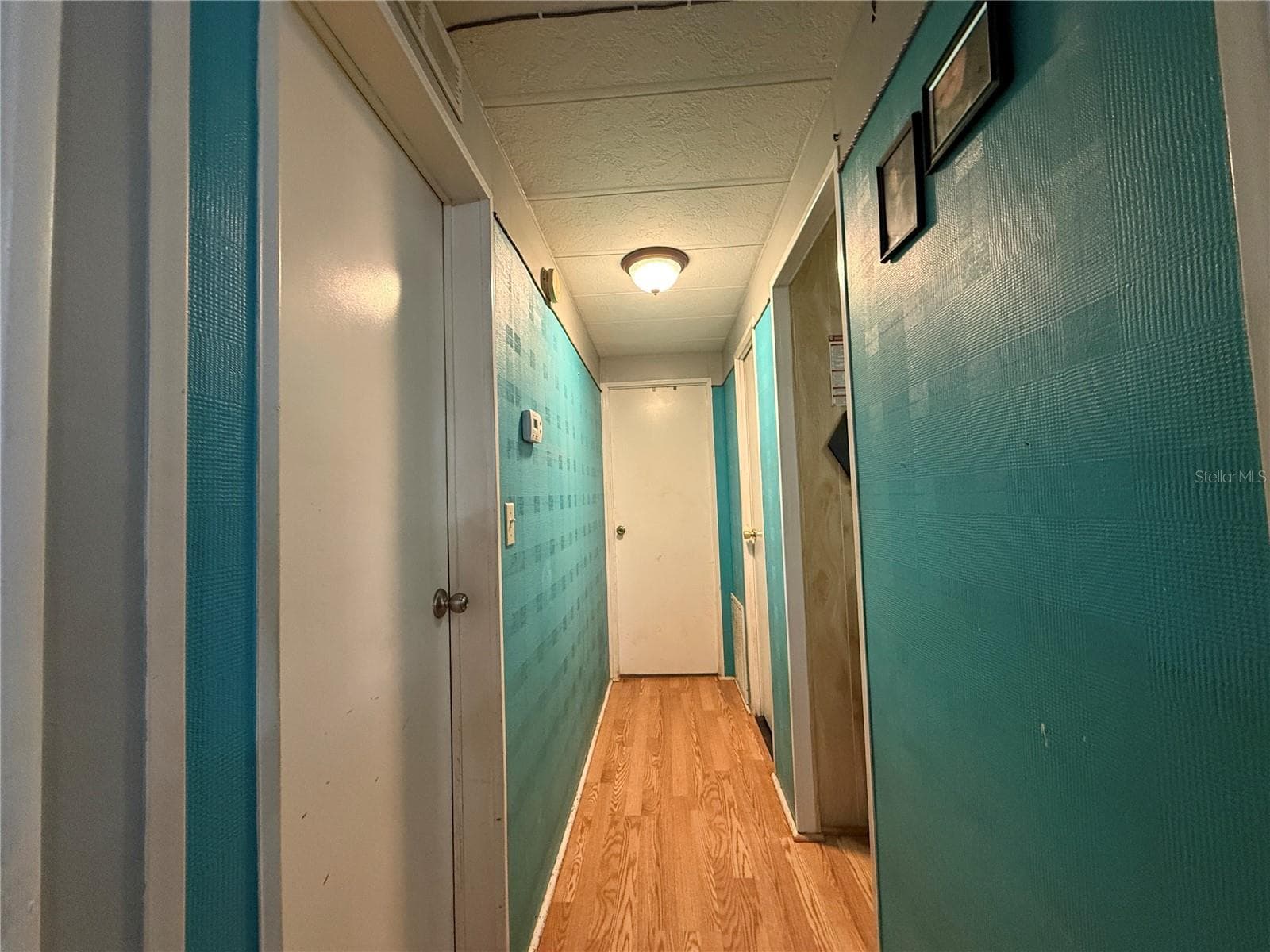 HALLWAY - 11110 SE 66TH TER, BELLEVIEW