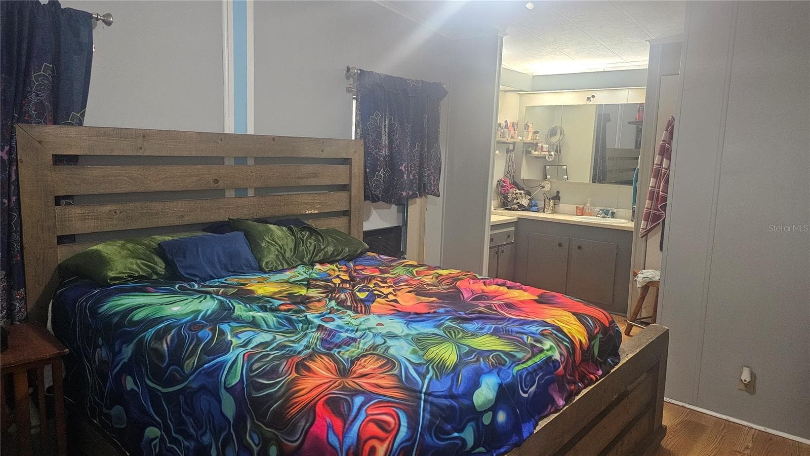 MASTER BEDROOM - 11110 SE 66TH TER, BELLEVIEW