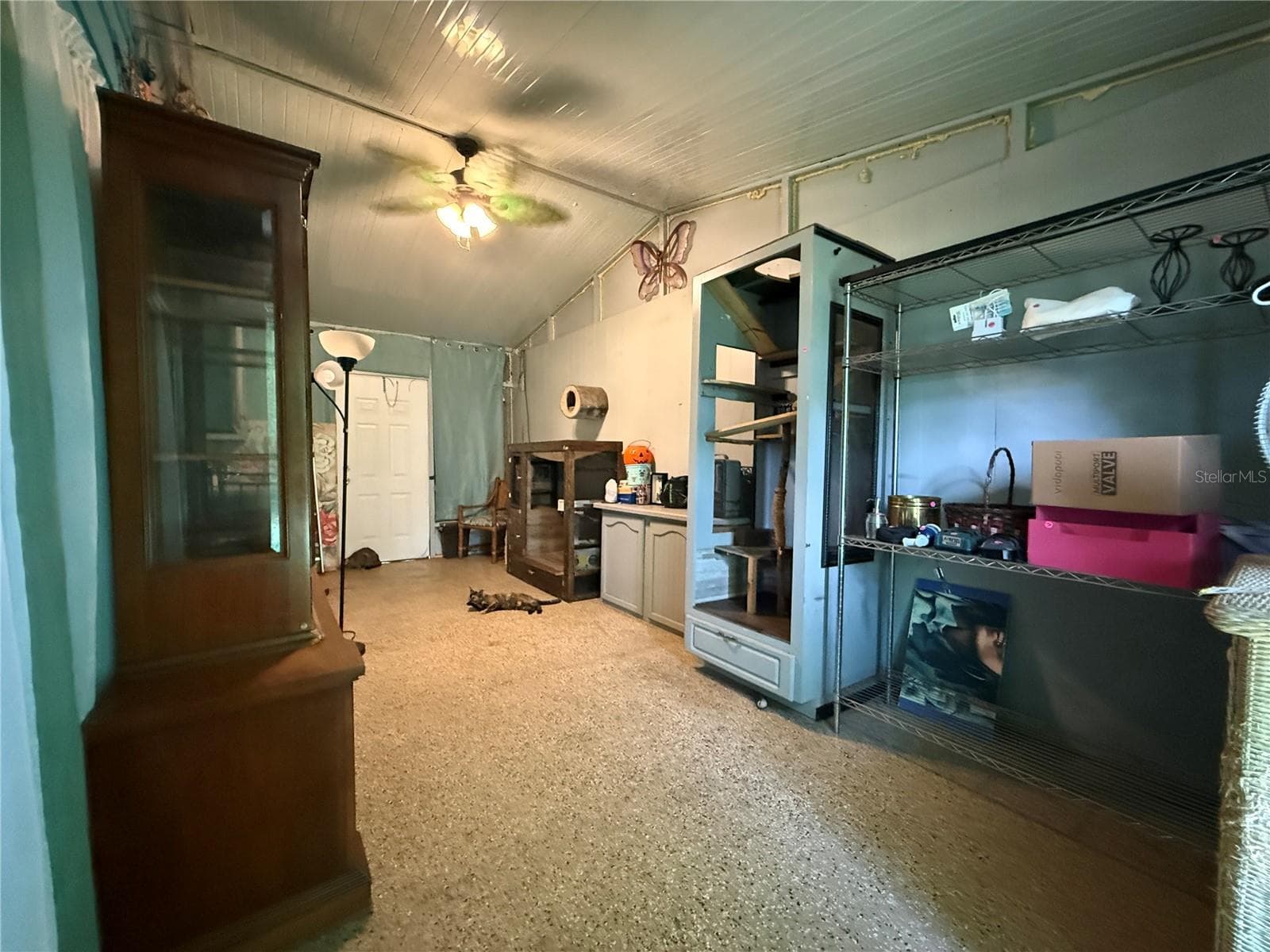 ENCLOSED PORCH - 11110 SE 66TH TER, BELLEVIEW