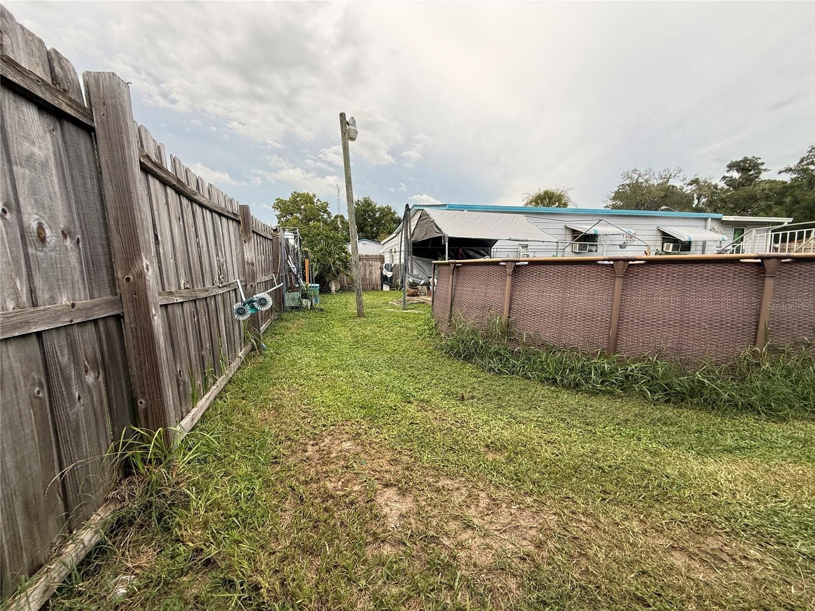 BACKYARD - 11110 SE 66TH TER, BELLEVIEW