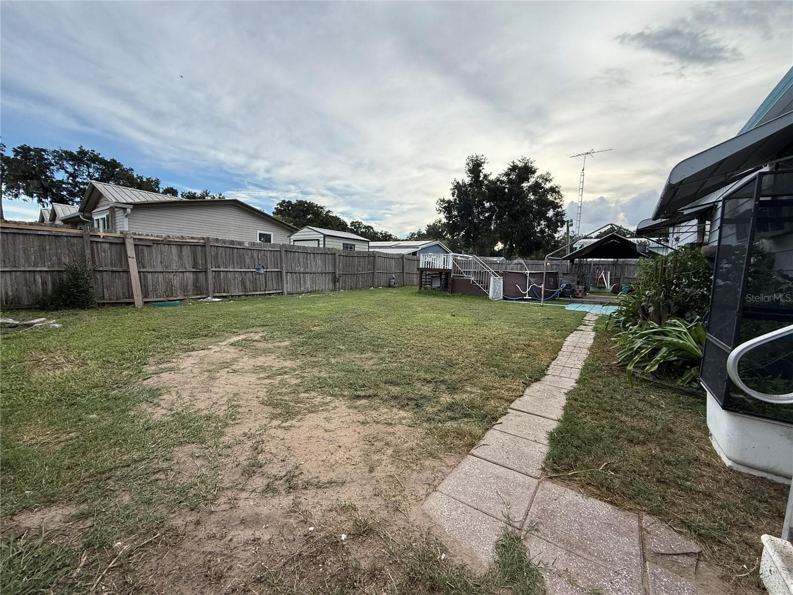 BACKYARD - 11110 SE 66TH TER, BELLEVIEW