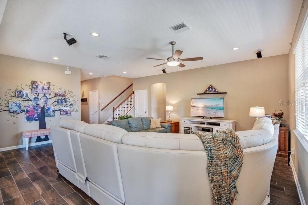 Single Family Residence at 1888 JAINIC LOOP, APOPKA, photo 11 of 42