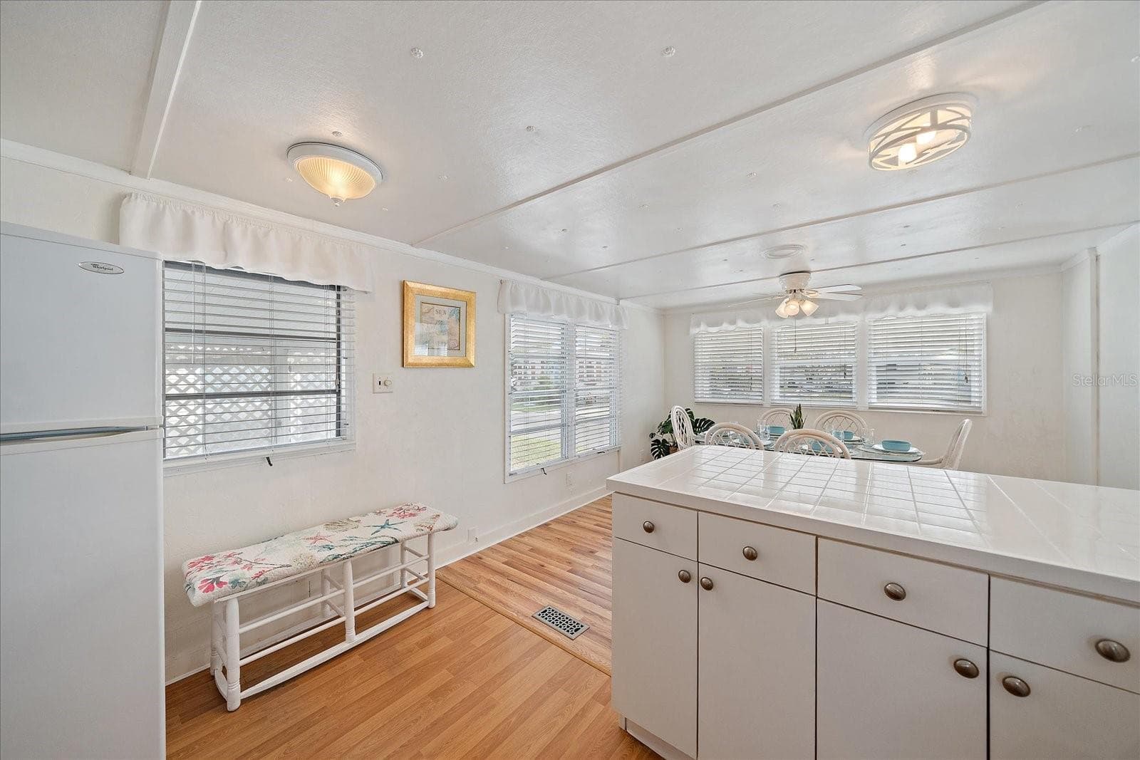 Mobile Home at 43 EDESSA DR, PALMETTO, photo 11 of 26