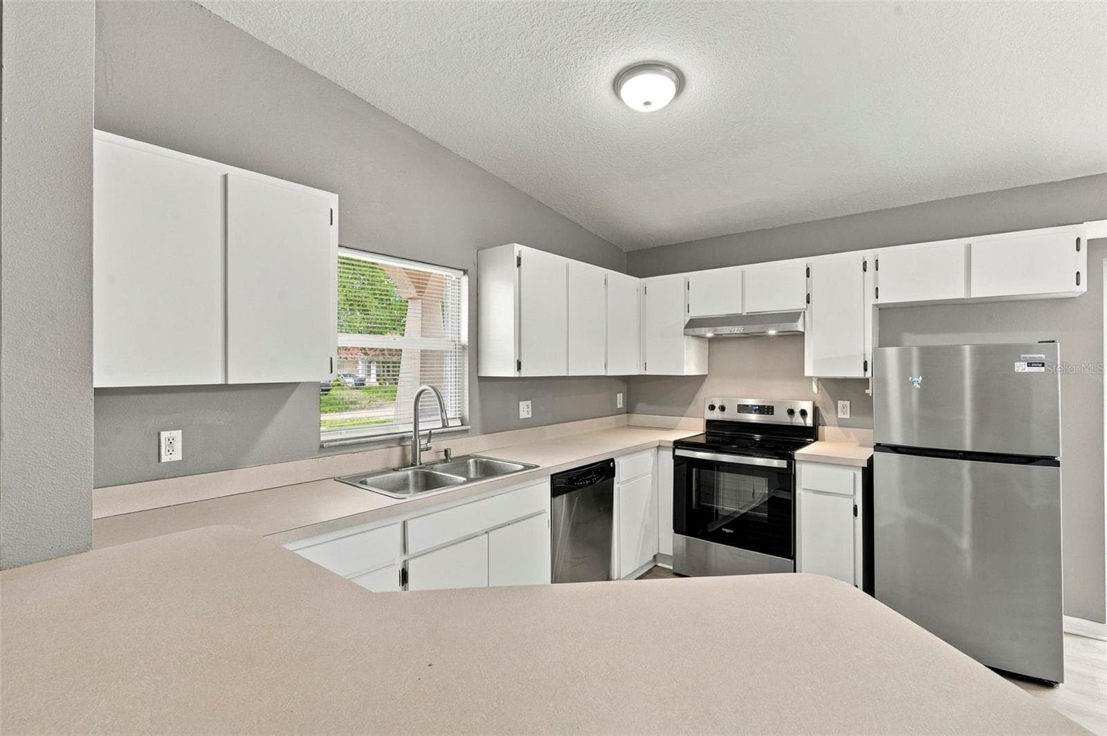 Single Family Residence at 6417 28TH ST N, ST PETERSBURG, photo 14 of 35