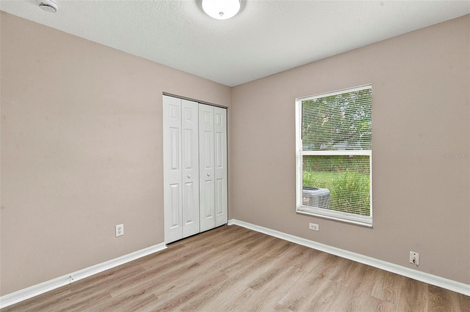 Single Family Residence at 6417 28TH ST N, ST PETERSBURG, photo 30 of 35