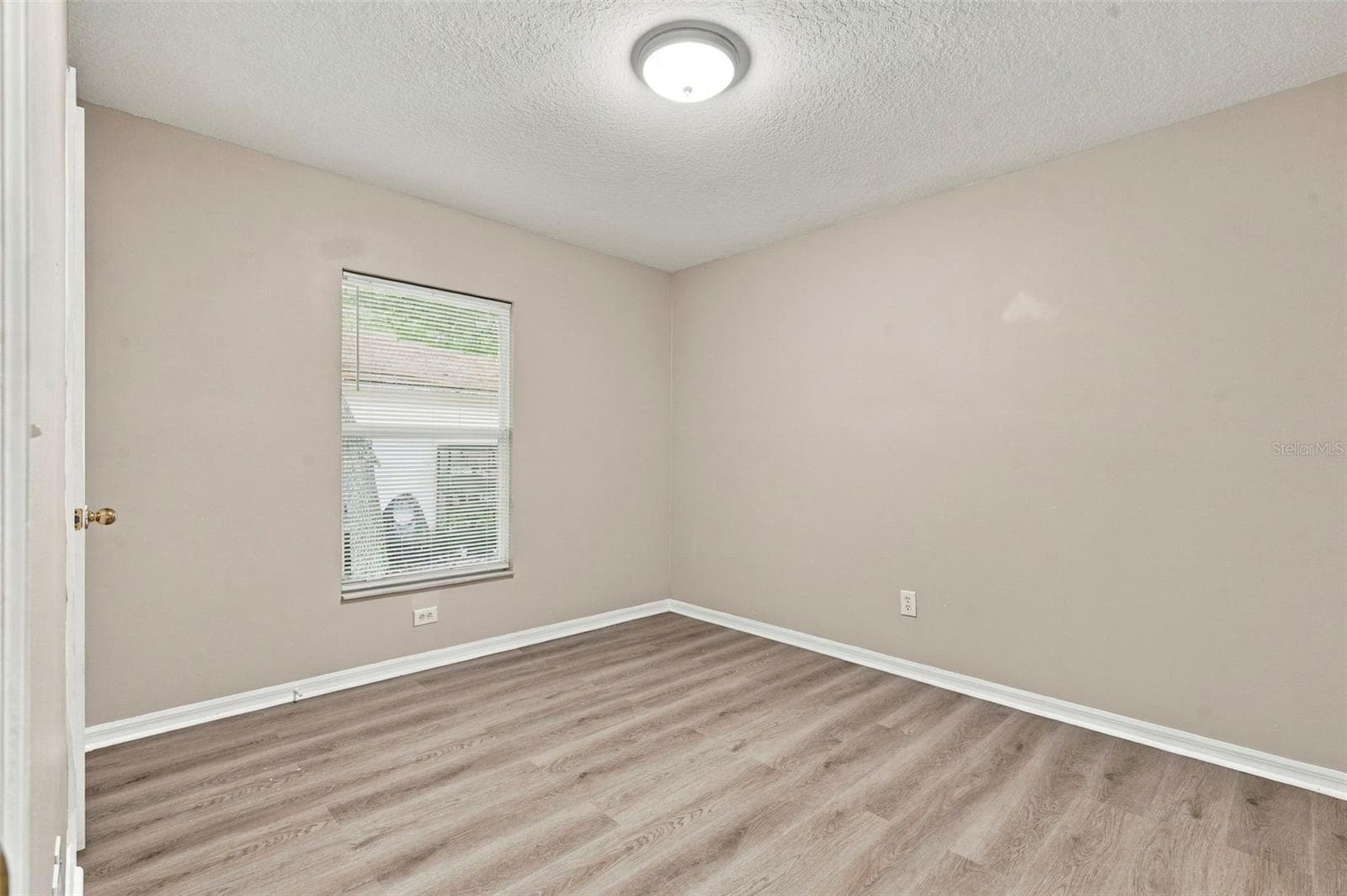 Single Family Residence at 6417 28TH ST N, ST PETERSBURG, photo 32 of 35
