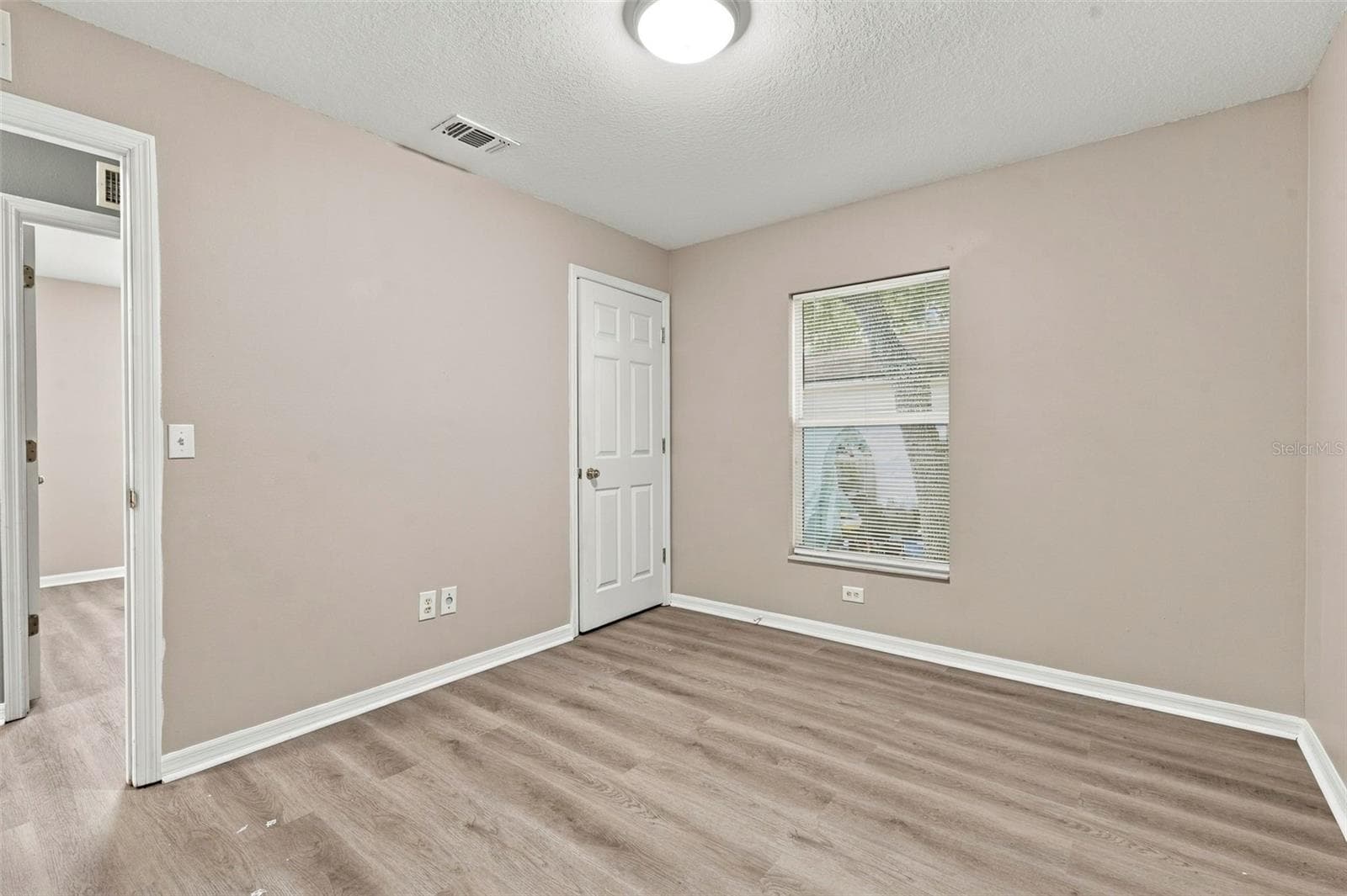 Single Family Residence at 6417 28TH ST N, ST PETERSBURG, photo 33 of 35