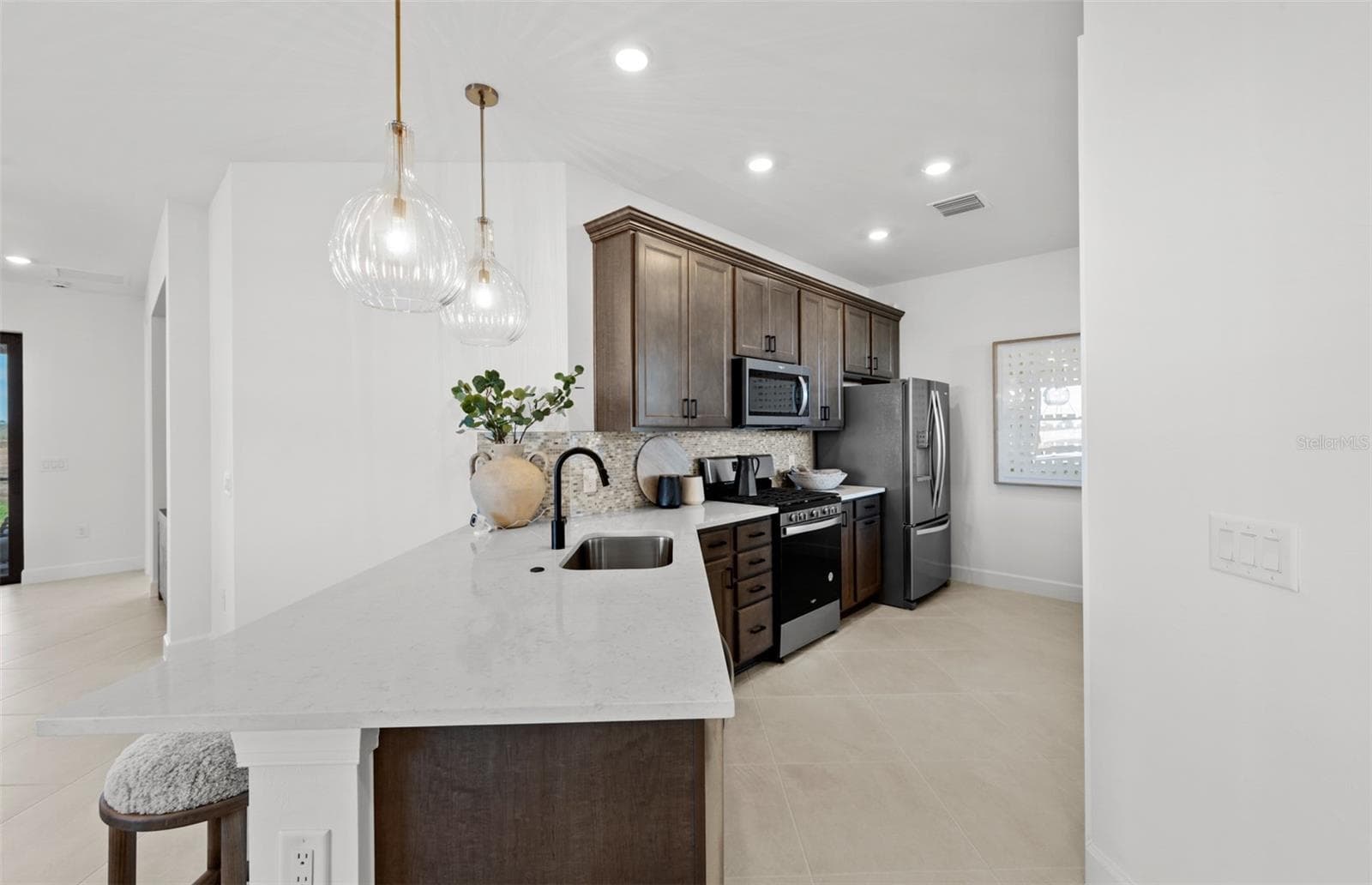 Cascadia model - 18738 INDIAN ROCK PL, LAKEWOOD RANCH