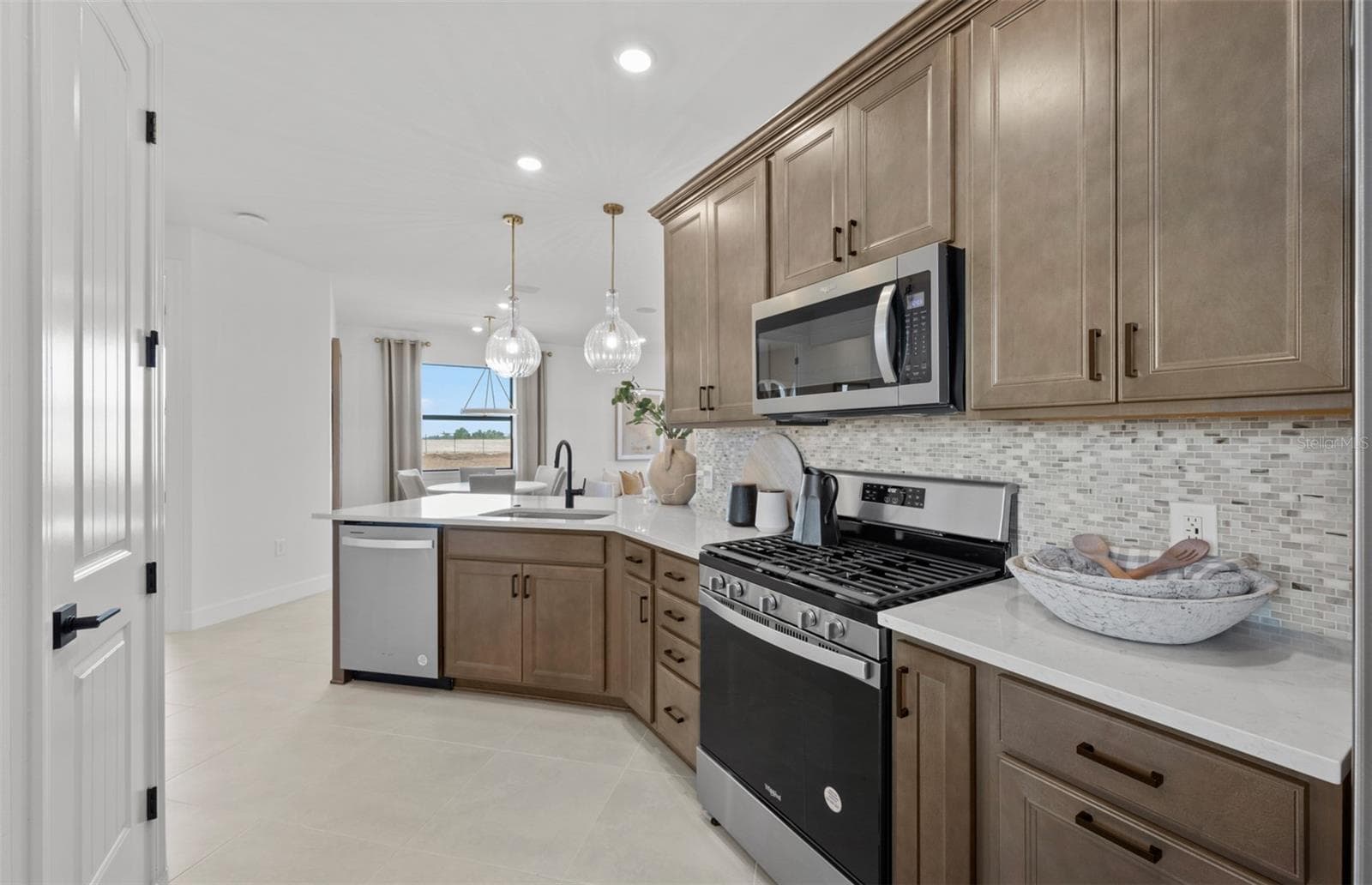 Cascadia model - 18738 INDIAN ROCK PL, LAKEWOOD RANCH