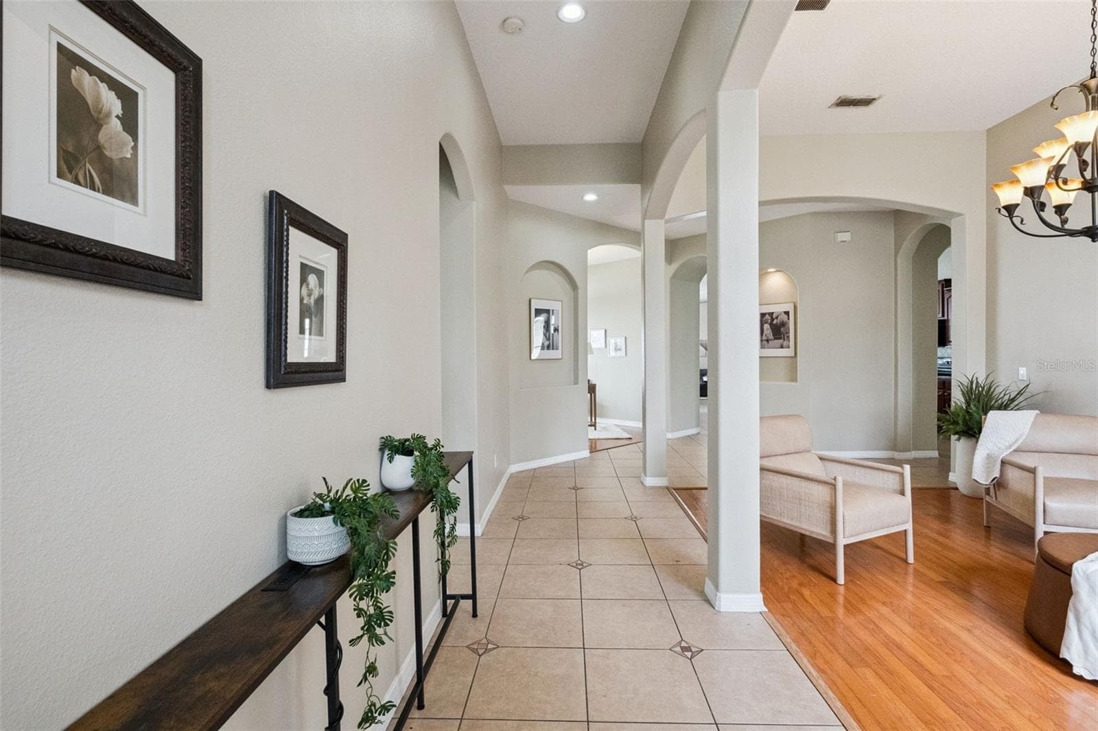 FOYER/FORMAL LIVING - 16460 TUDOR GROVE DR, ORLANDO