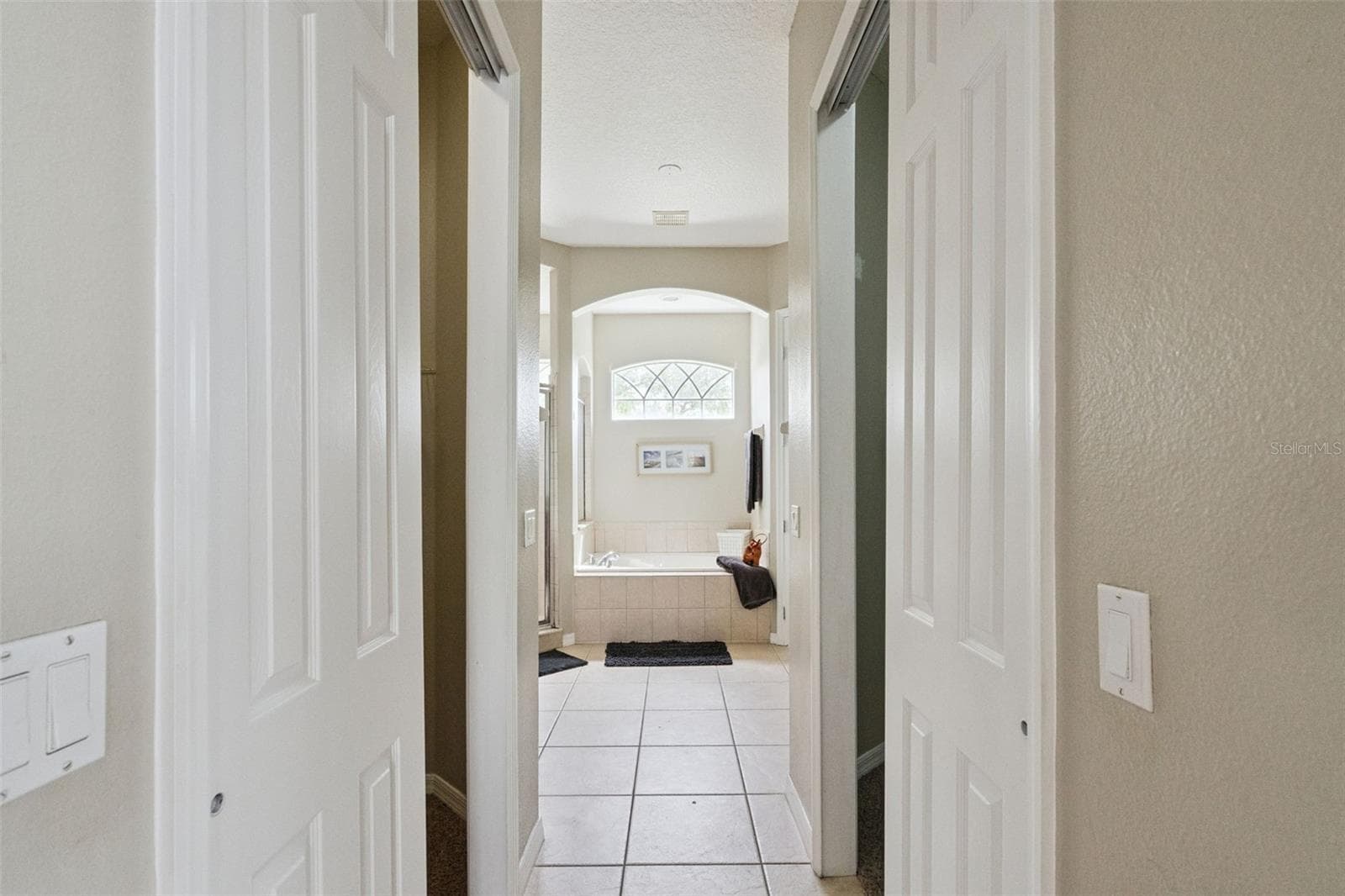 HIS & HERS CLOSETS - 16460 TUDOR GROVE DR, ORLANDO