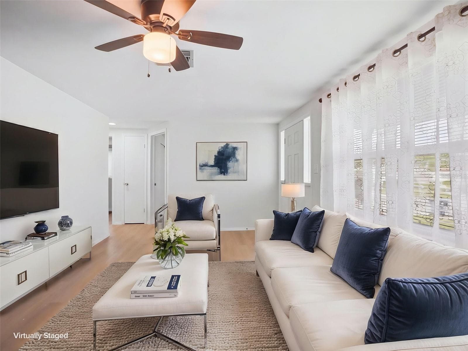 Single Family Residence at 1031 CLASSIC DR, HOLIDAY, photo 11 of 37
