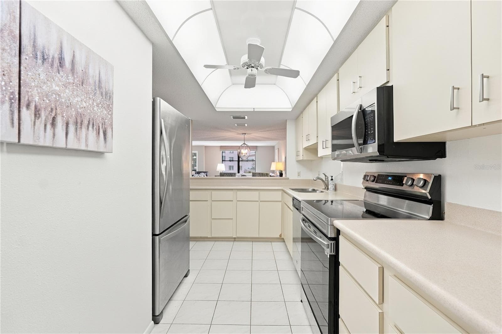 Condominium at 8701 MIDNIGHT PASS RD #304A, SARASOTA, photo 27 of 70