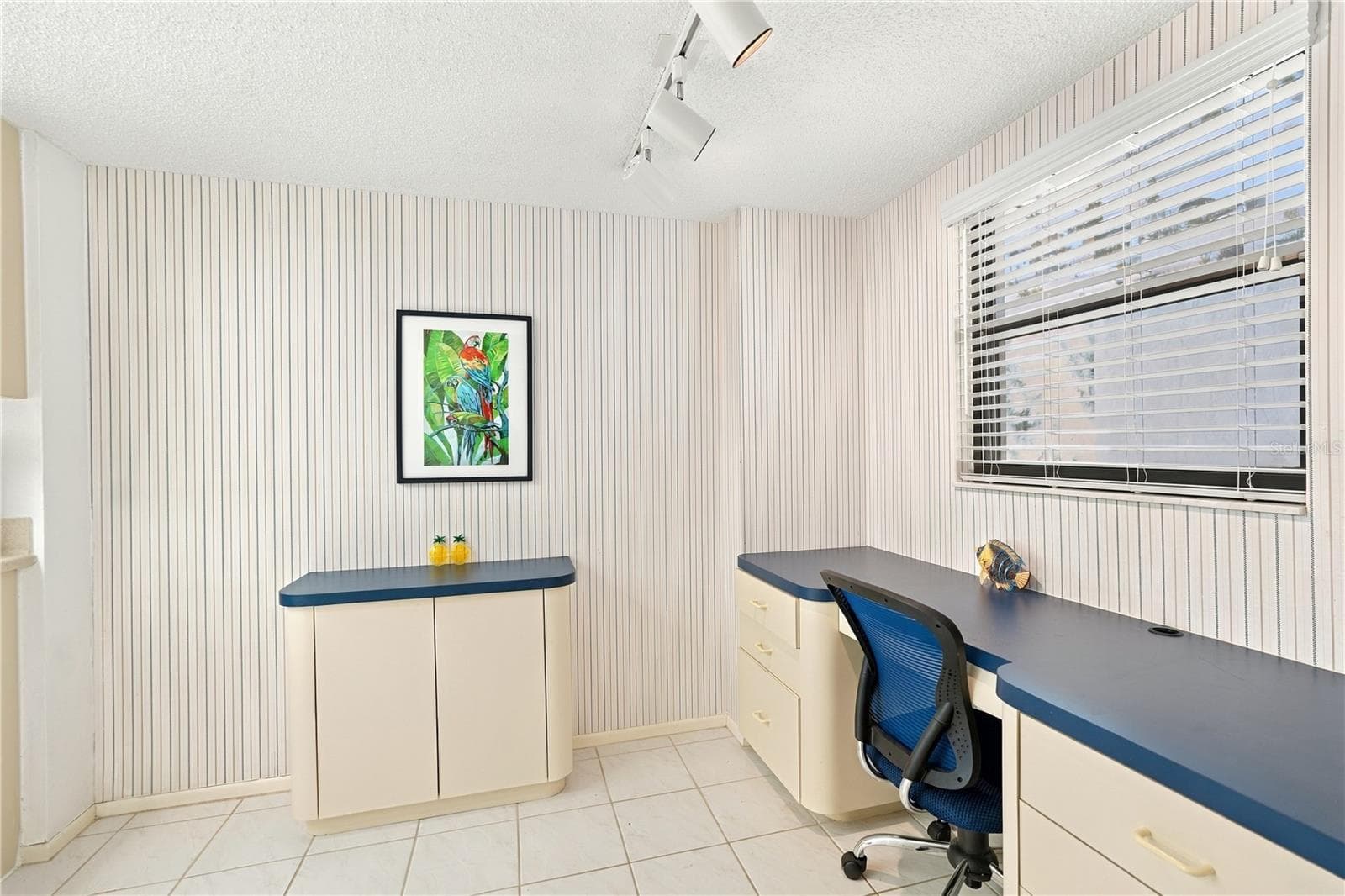 Condominium at 8701 MIDNIGHT PASS RD #304A, SARASOTA, photo 31 of 70