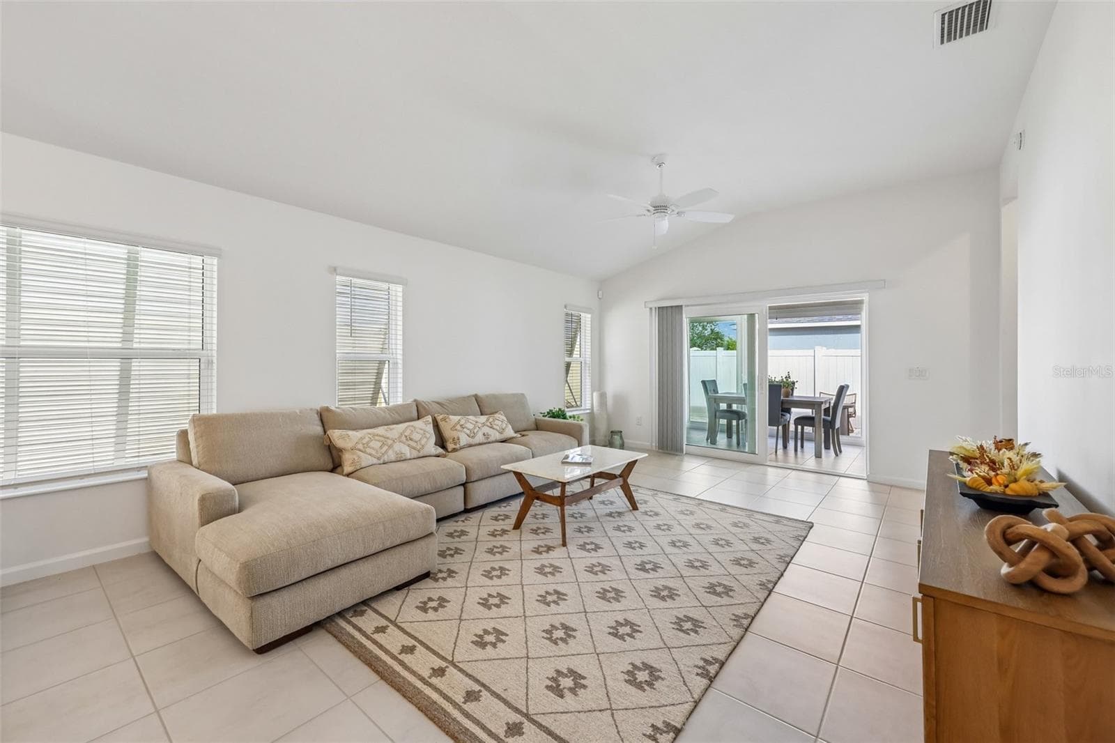 Single Family Residence at 2940 GULLEY LN, THE VILLAGES, photo 14 of 49