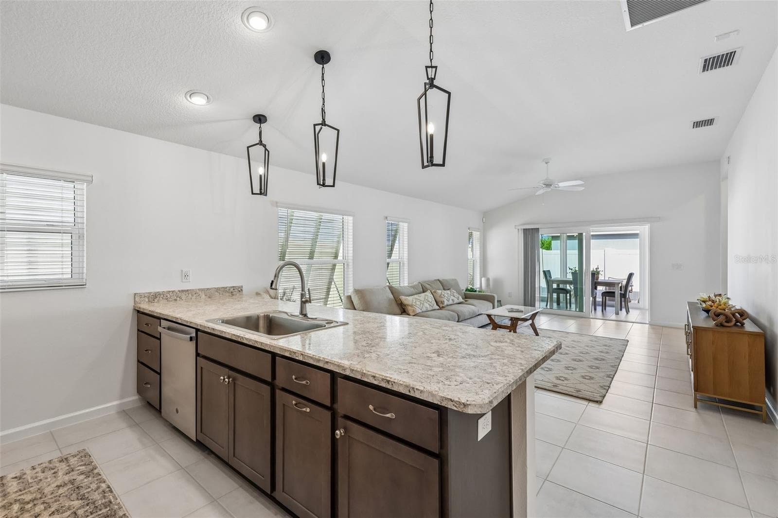 Single Family Residence at 2940 GULLEY LN, THE VILLAGES, photo 20 of 49