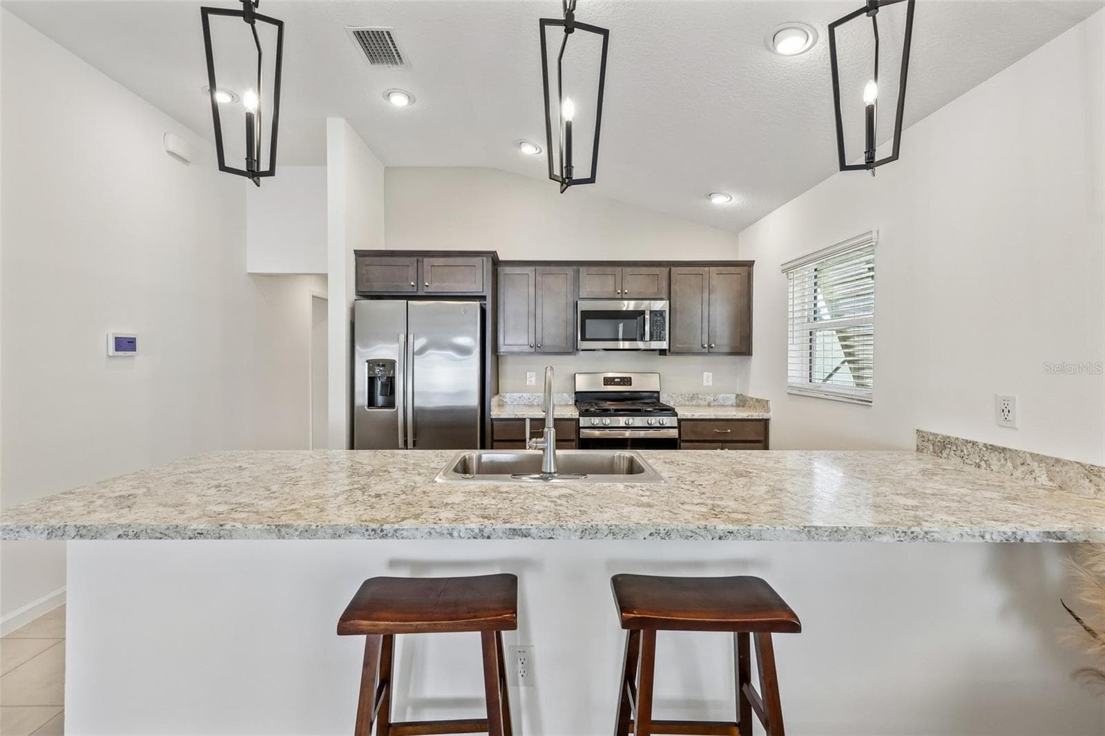 Single Family Residence at 2940 GULLEY LN, THE VILLAGES, photo 21 of 49