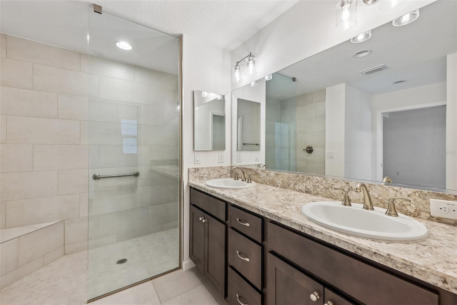 Primary Bath - 2940 GULLEY LN, THE VILLAGES