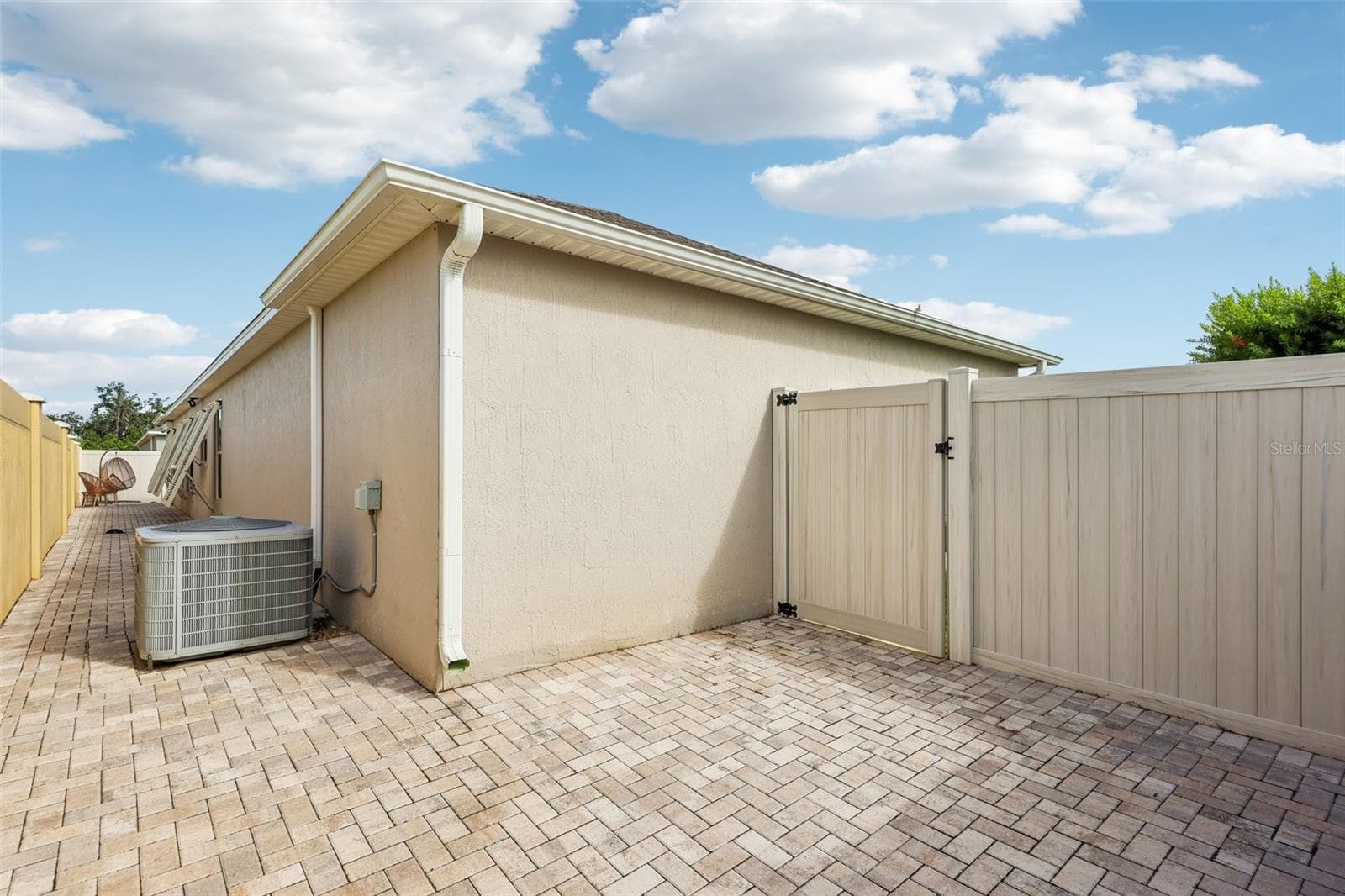 Single Family Residence at 2940 GULLEY LN, THE VILLAGES, photo 46 of 49
