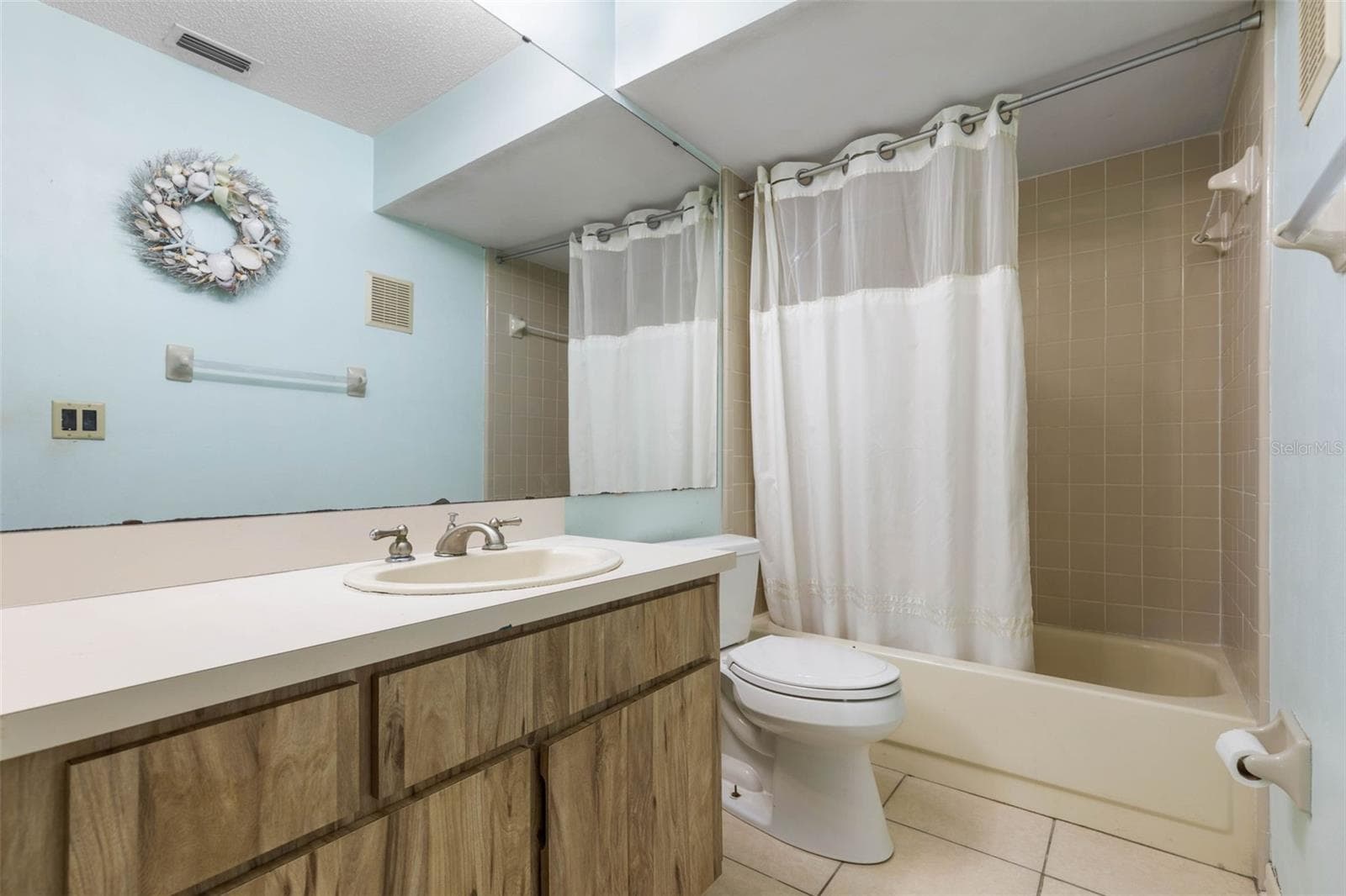 Condominium at 1 TOMOKA OAKS BLVD #138, ORMOND BEACH, photo 28 of 44