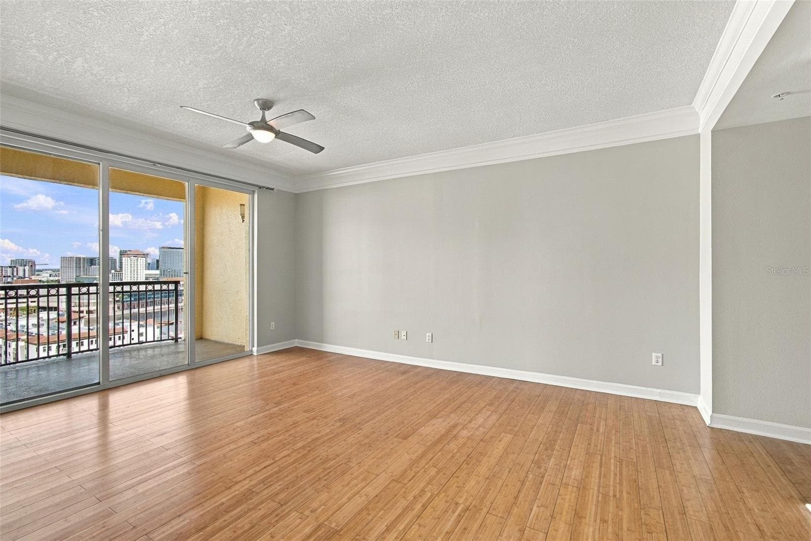 Condominium at 345 BAYSHORE BLVD #1702, TAMPA, photo 10 of 40