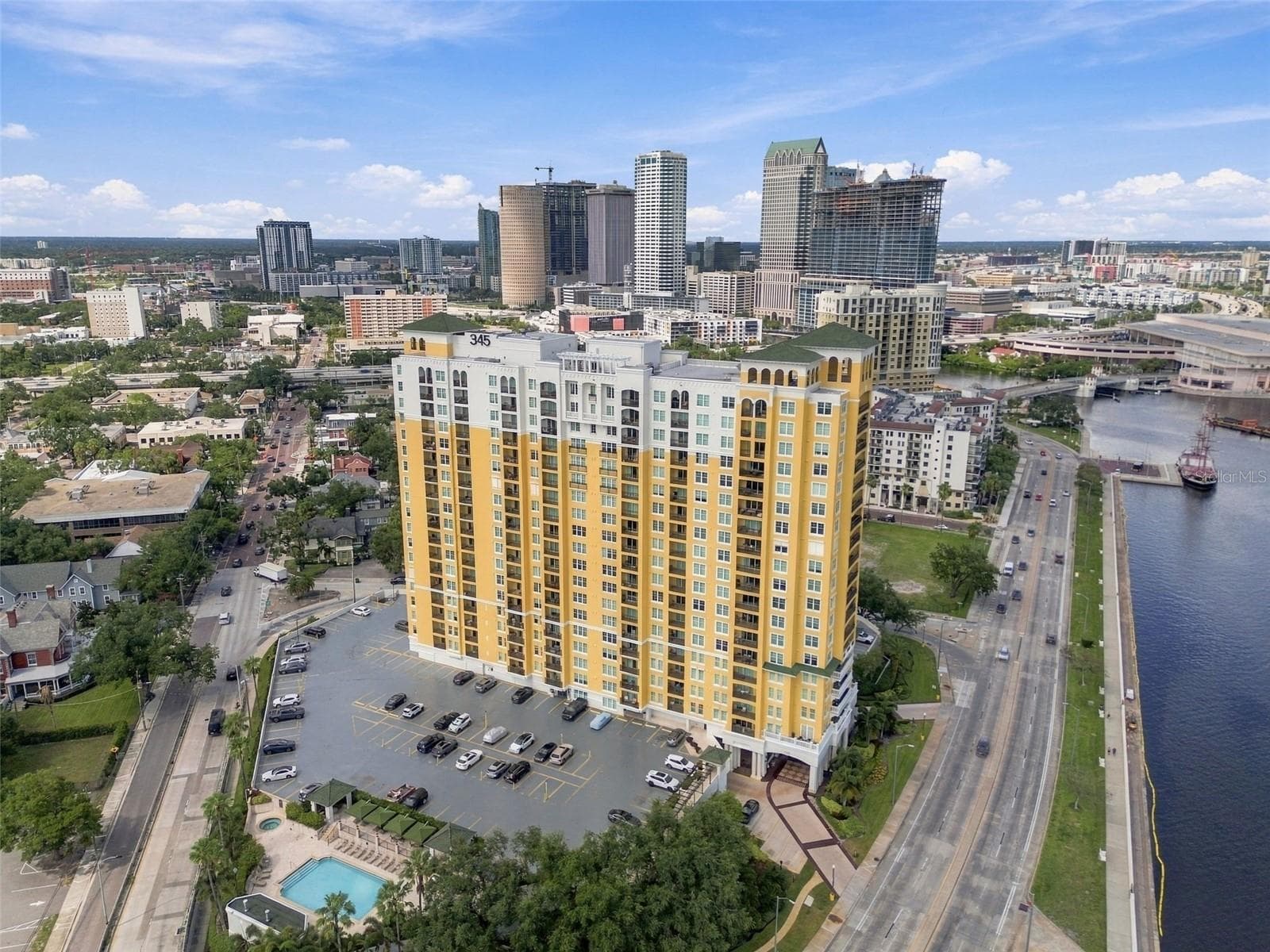 Condominium at 345 BAYSHORE BLVD #1702, TAMPA, photo 40 of 40