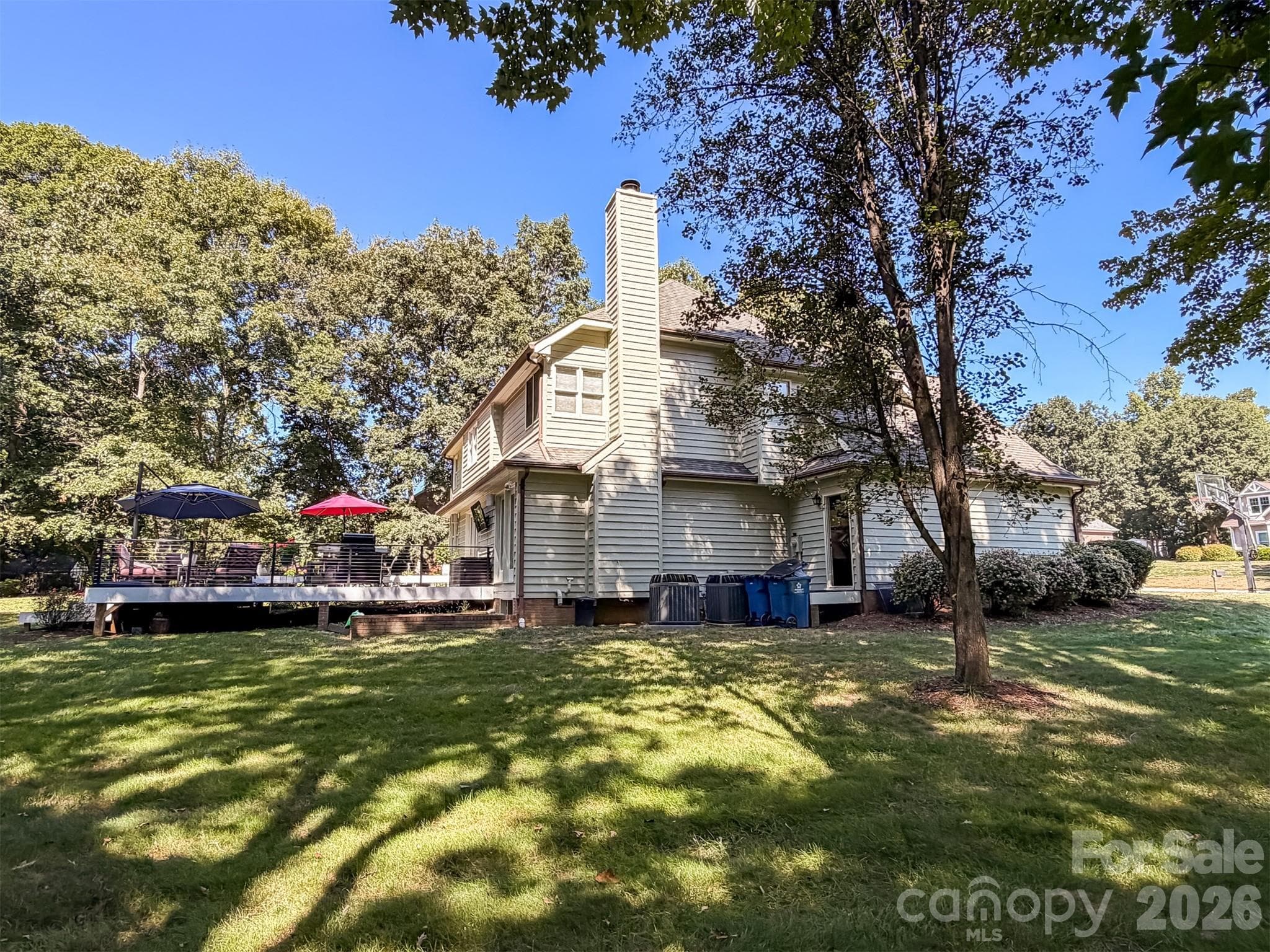 Single Family Residence at 1740 29th Avenue Place NE, Hickory, photo 6 of 48