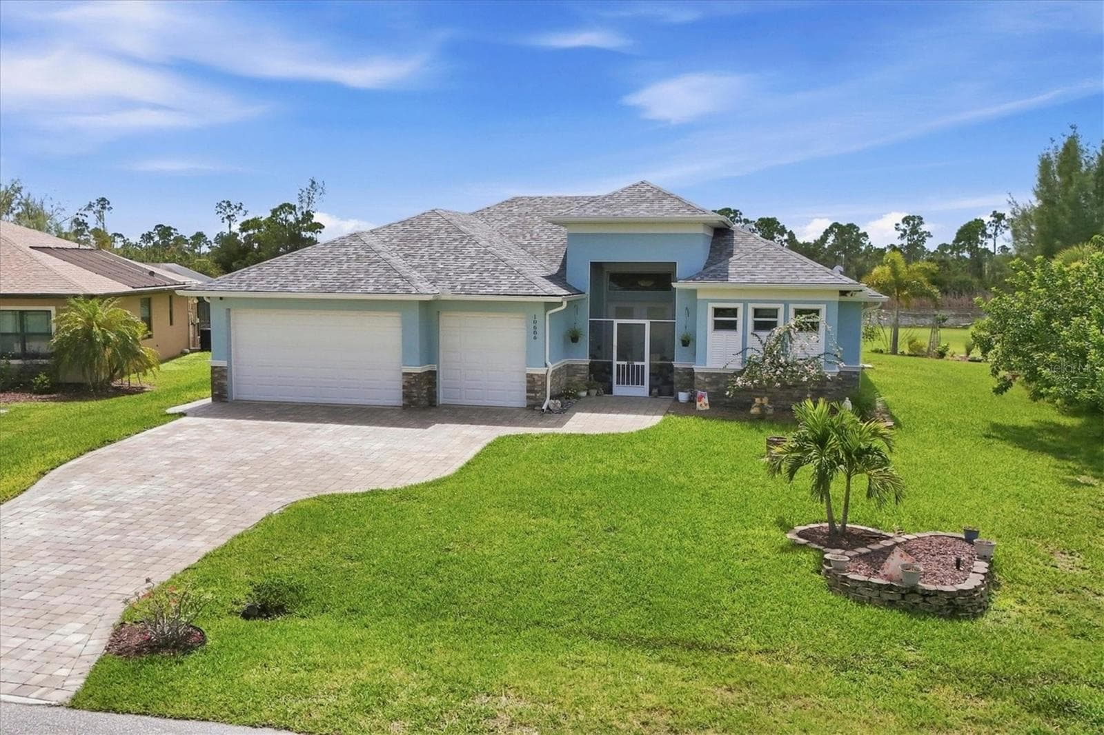 Single Family Residence at 10686 KEARSARGE CIR, PORT CHARLOTTE, photo 5 of 72