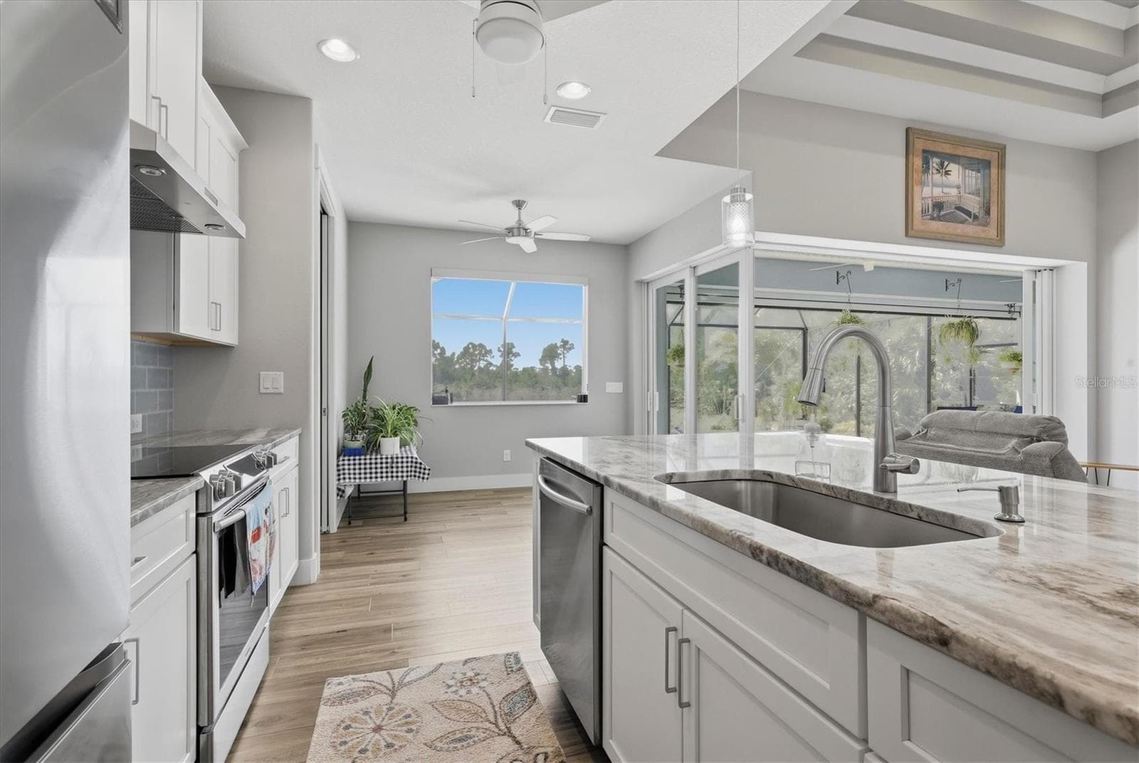 Single Family Residence at 10686 KEARSARGE CIR, PORT CHARLOTTE, photo 19 of 72