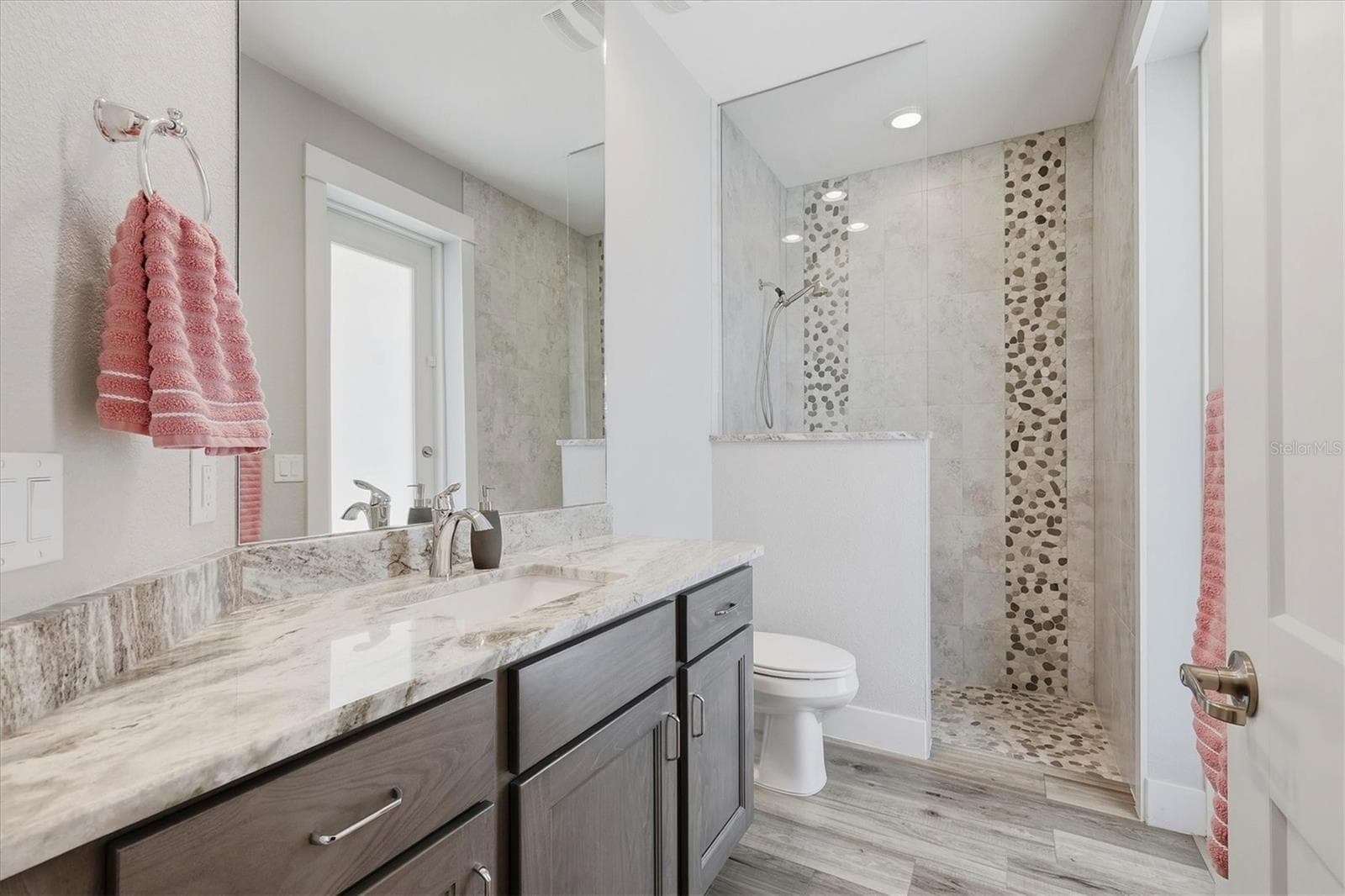 Single Family Residence at 10686 KEARSARGE CIR, PORT CHARLOTTE, photo 36 of 72
