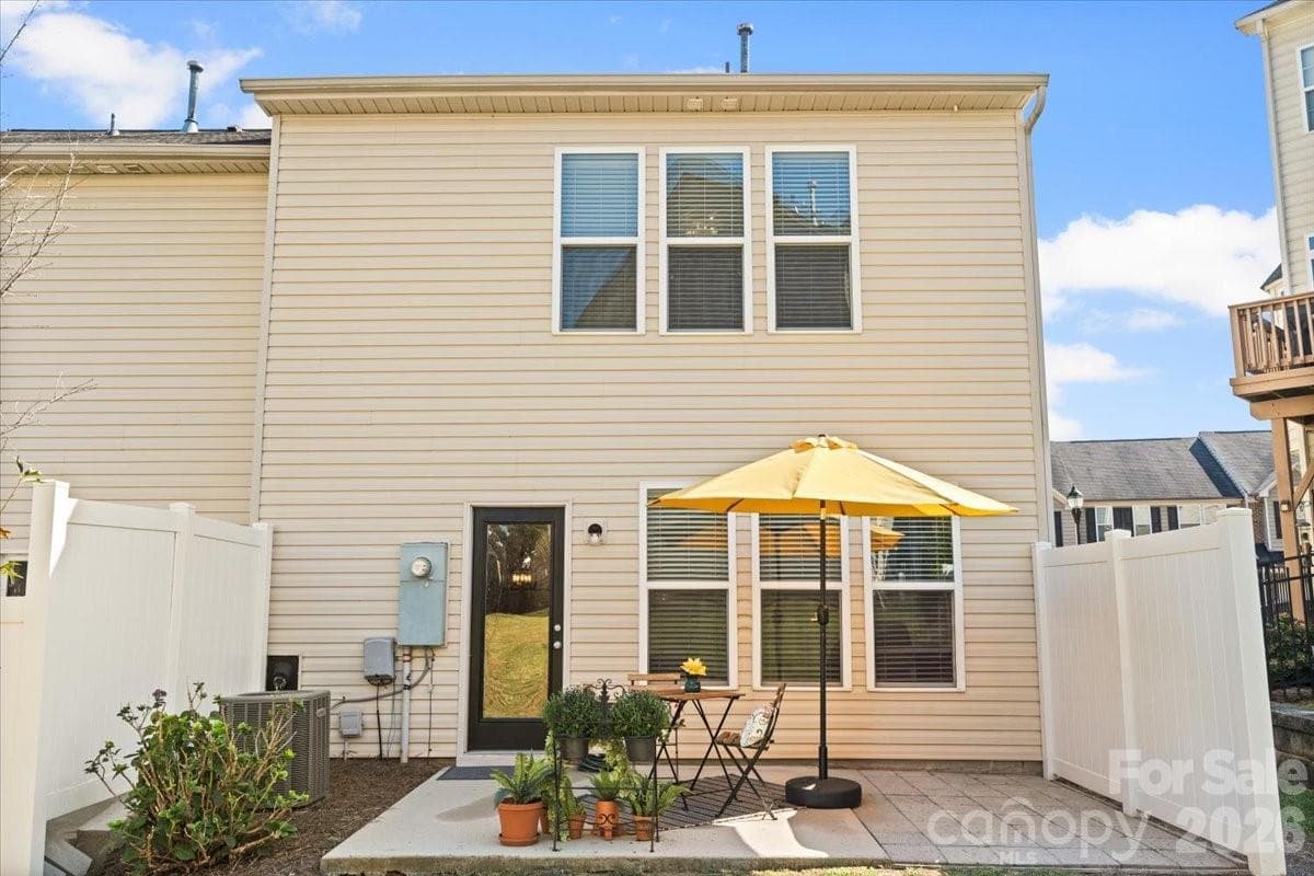 Private Patio - 6437 Silver Star Lane, Charlotte